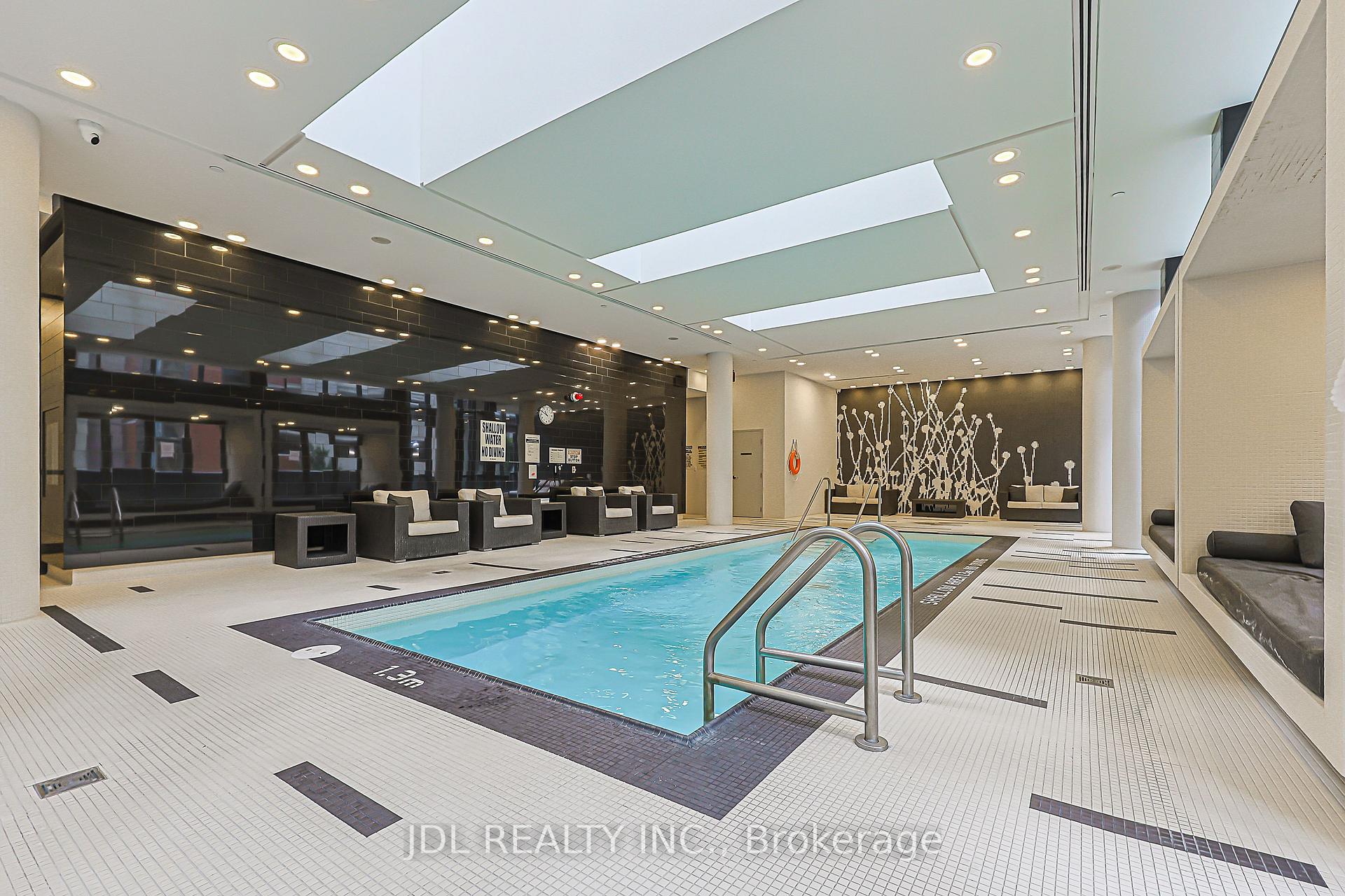 Photo 39 of Unit 1105, 770 Bay Street, Toronto, Bay Street Corridor — HOMEH