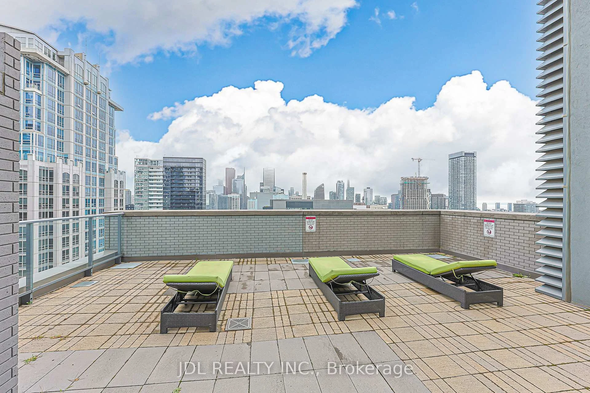 Photo 41 of Unit 1105, 770 Bay Street, Toronto, Bay Street Corridor — HOMEH