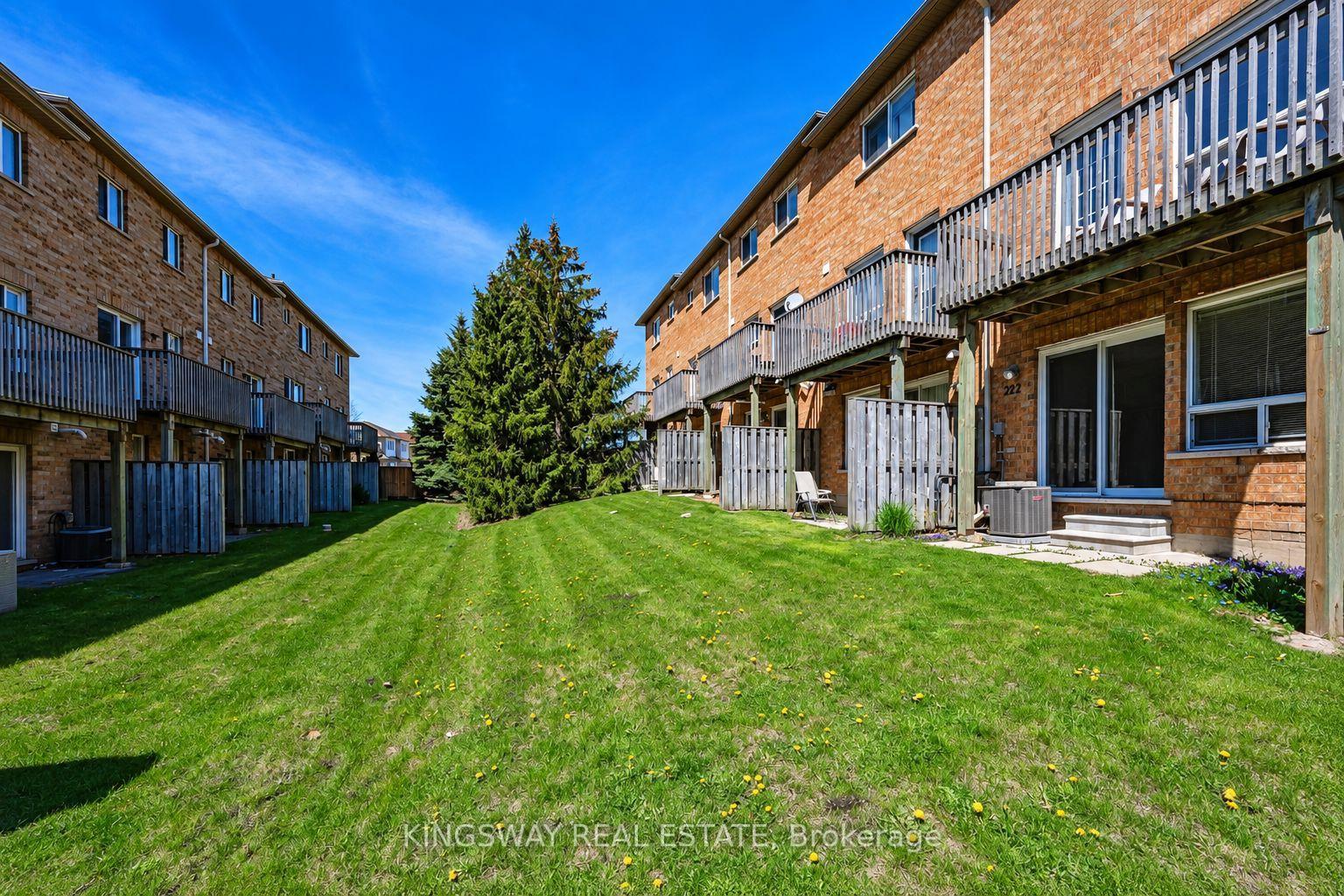 Photo 11 of Unit 222 (Bdrm 2), 601 Shoreline Drive, Mississauga, Cooksville — HOMEH