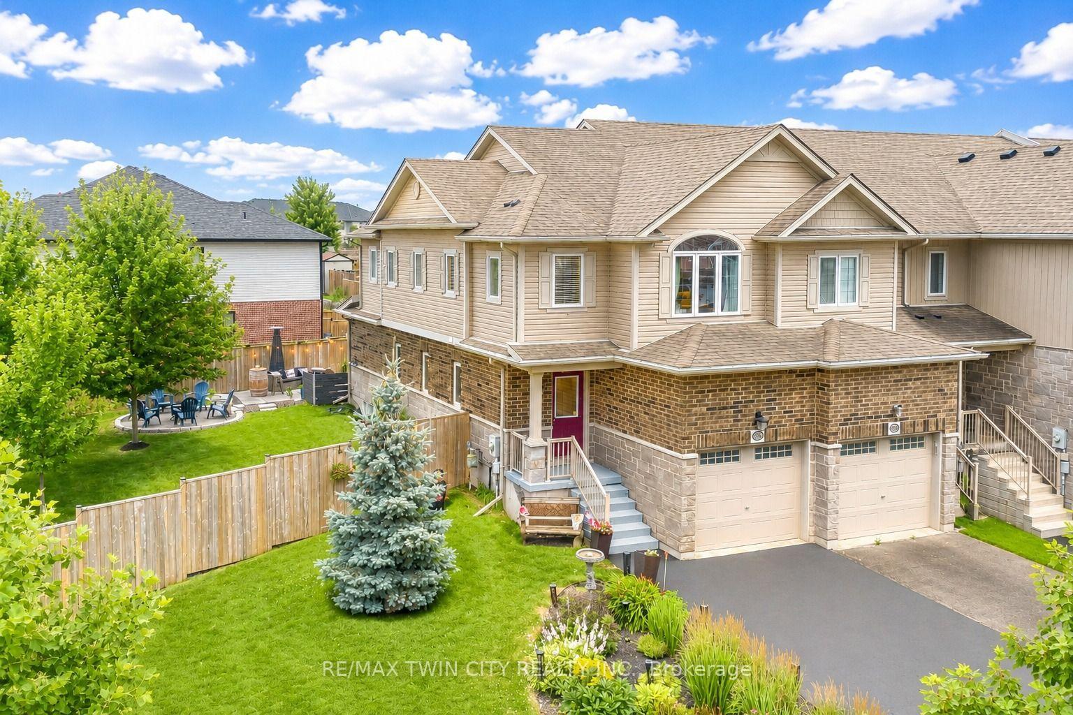 Photo 2 of 168 Maitland Street, Kitchener, Huron Park — HOMEH