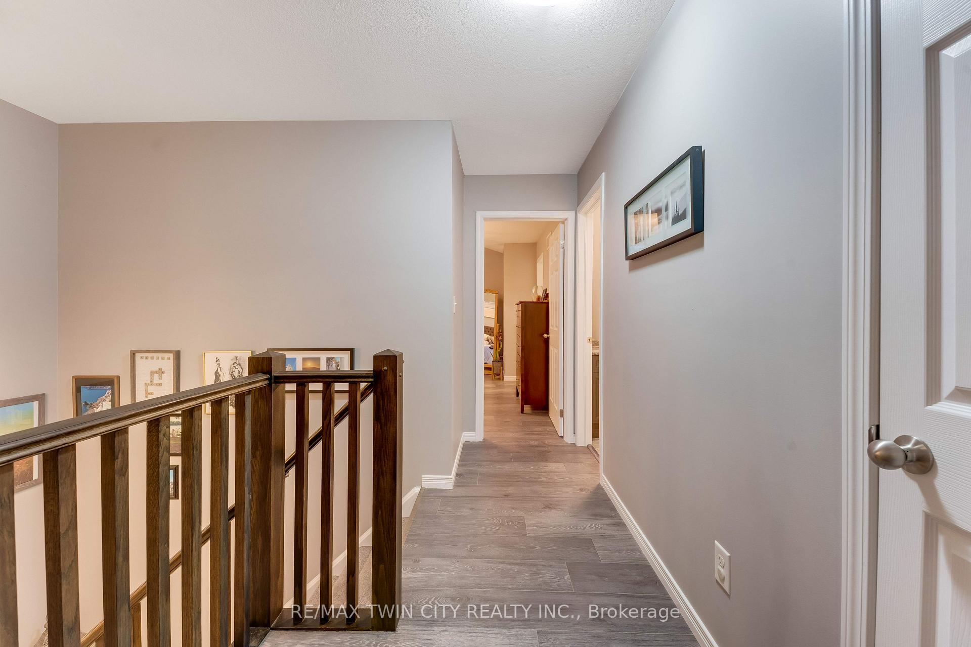 Photo 16 of 168 Maitland Street, Kitchener, Huron Park — HOMEH