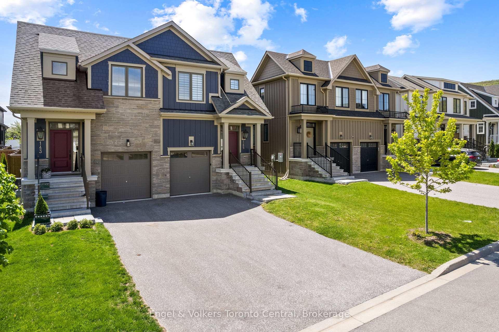 Photo 2 of 145 Sycamore Street, Blue Mountains — HOMEH