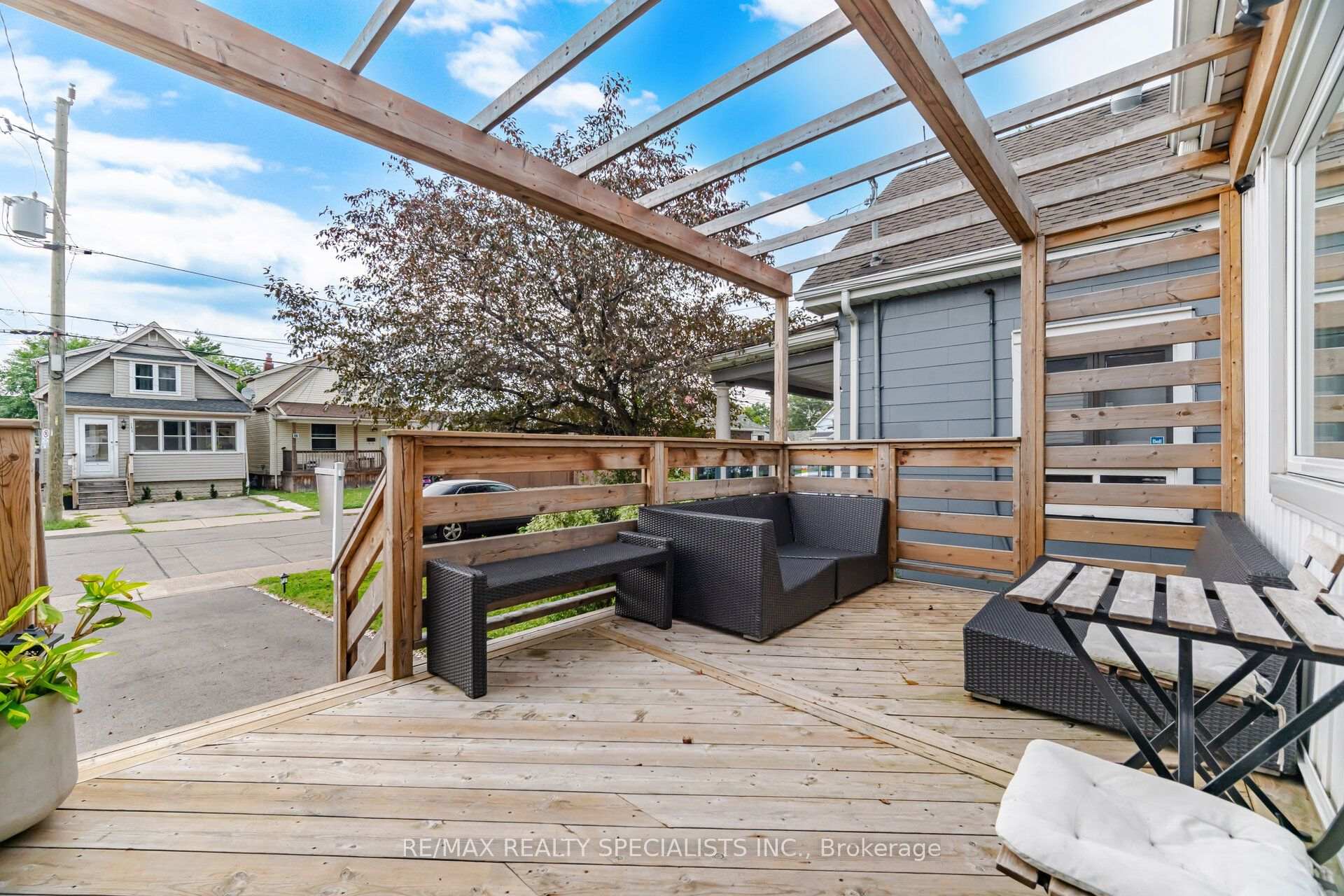 Photo 4 of 146 Campbell Avenue, Hamilton, Crown Point — HOMEH