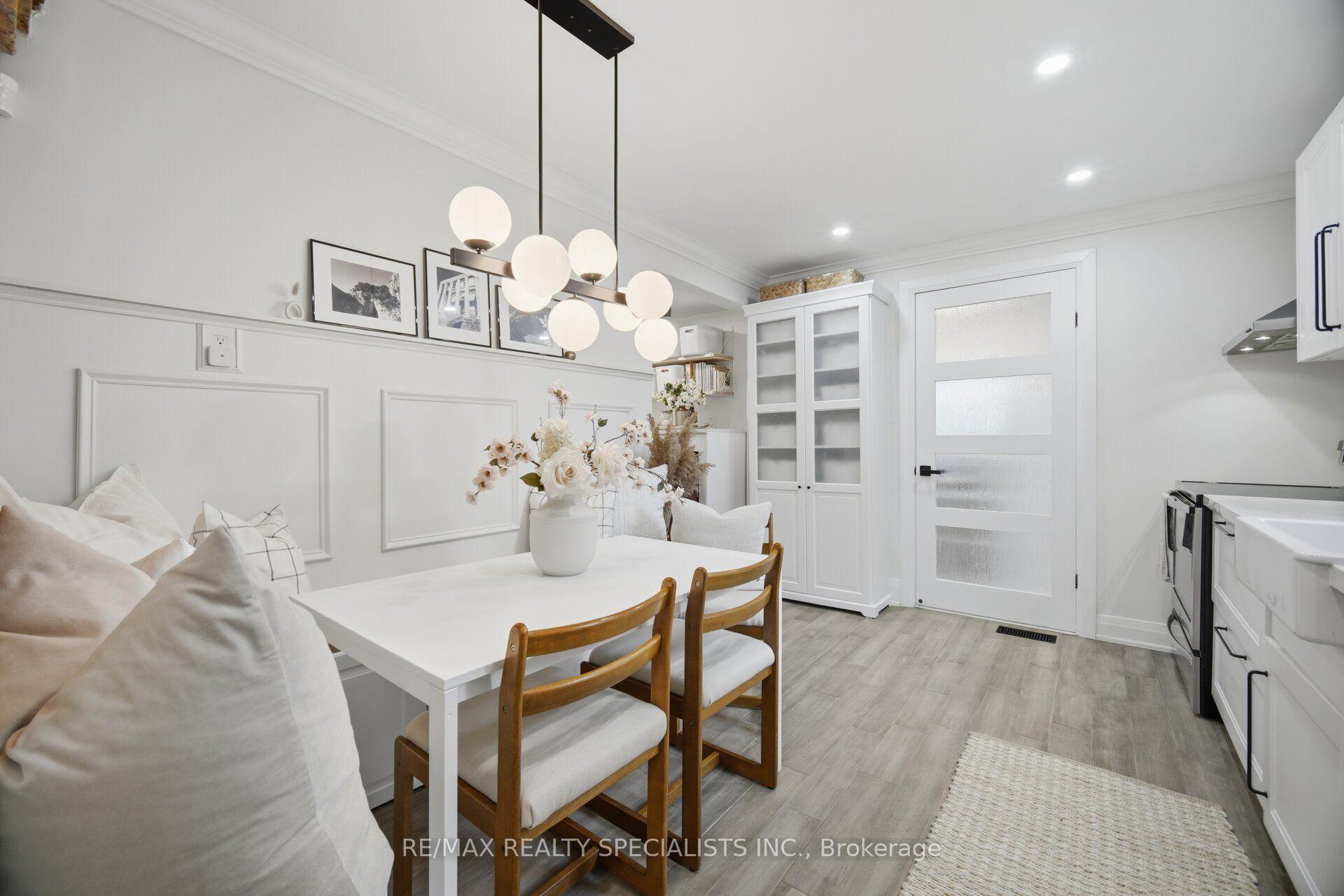 Photo 17 of 146 Campbell Avenue, Hamilton, Crown Point — HOMEH