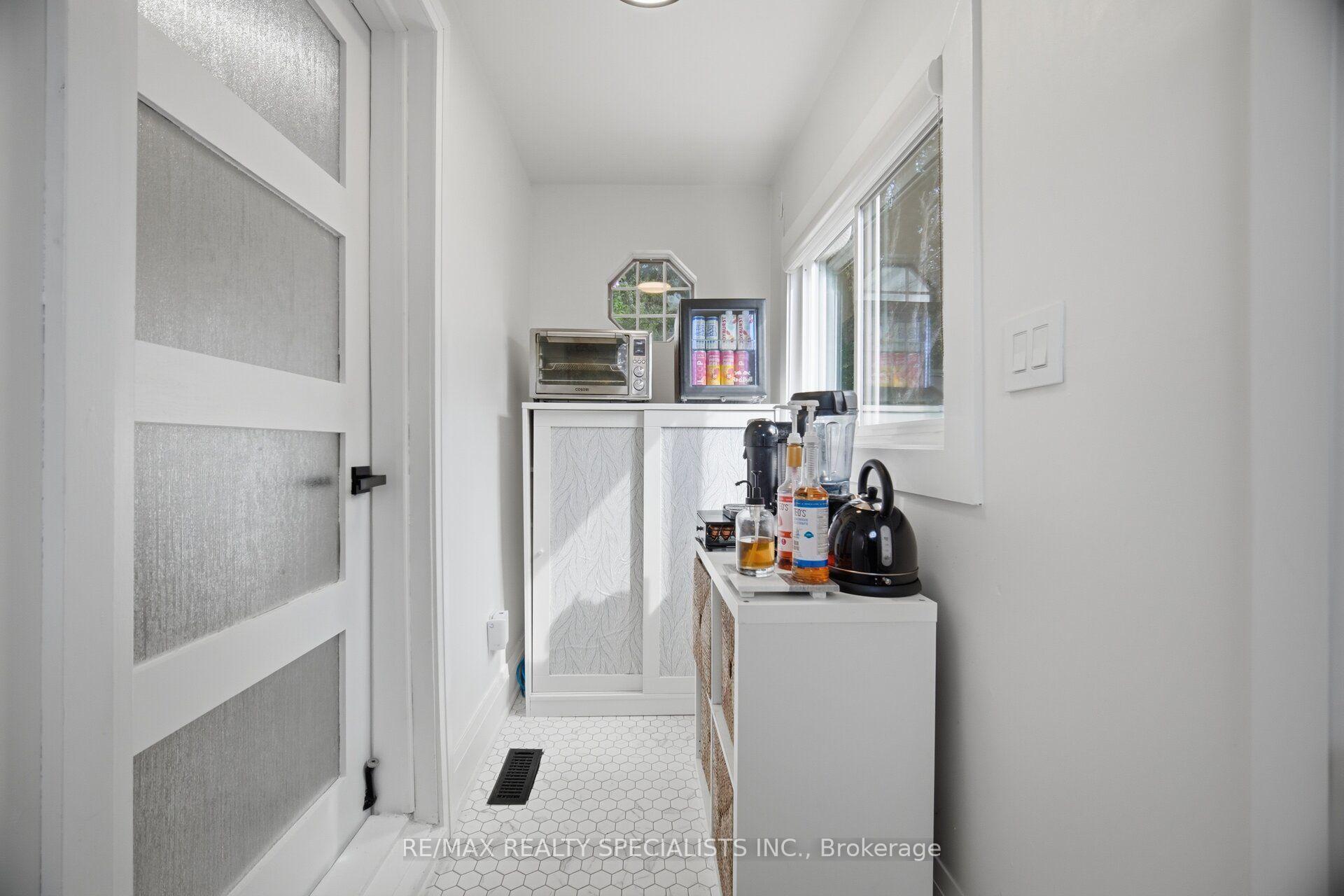 Photo 42 of 146 Campbell Avenue, Hamilton, Crown Point — HOMEH