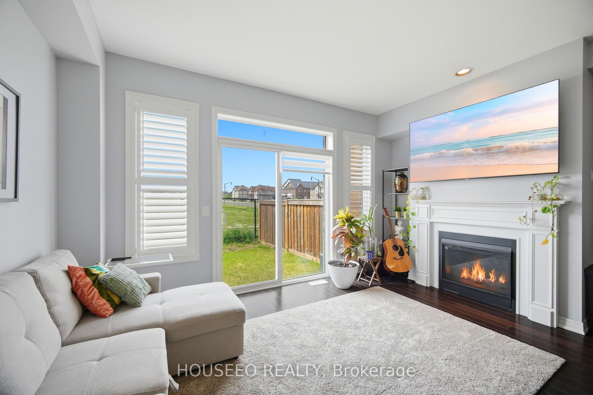 Photo 14 of 74 Fann Drive, Brampton, Northwest Brampton — HOMEH