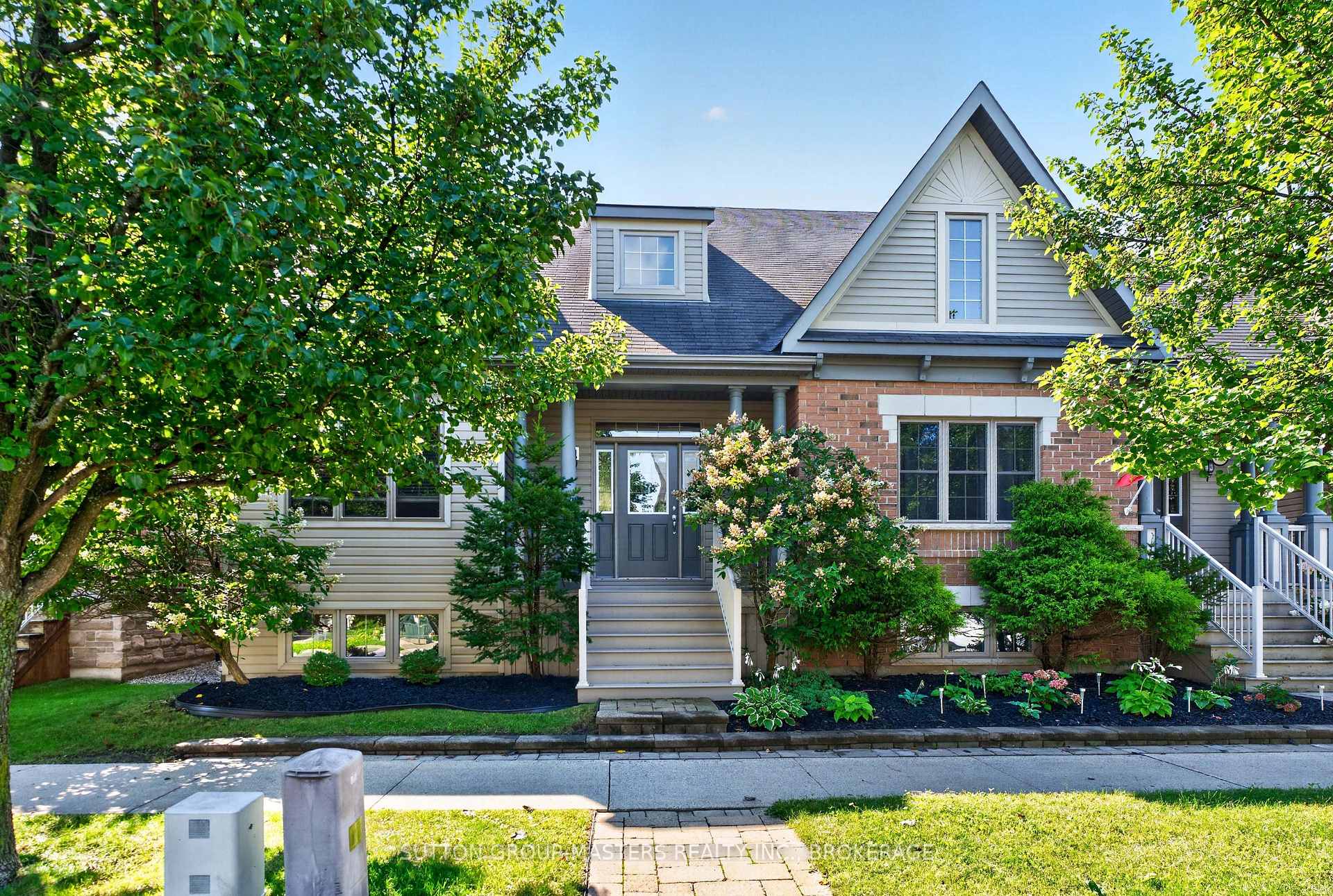 Photo 1 of 1179 Crossfield Avenue, Kingston, City Northwest — HOMEH