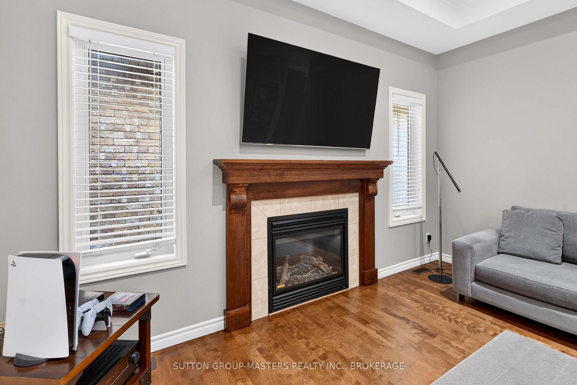 Photo 7 of 1179 Crossfield Avenue, Kingston, City Northwest — HOMEH
