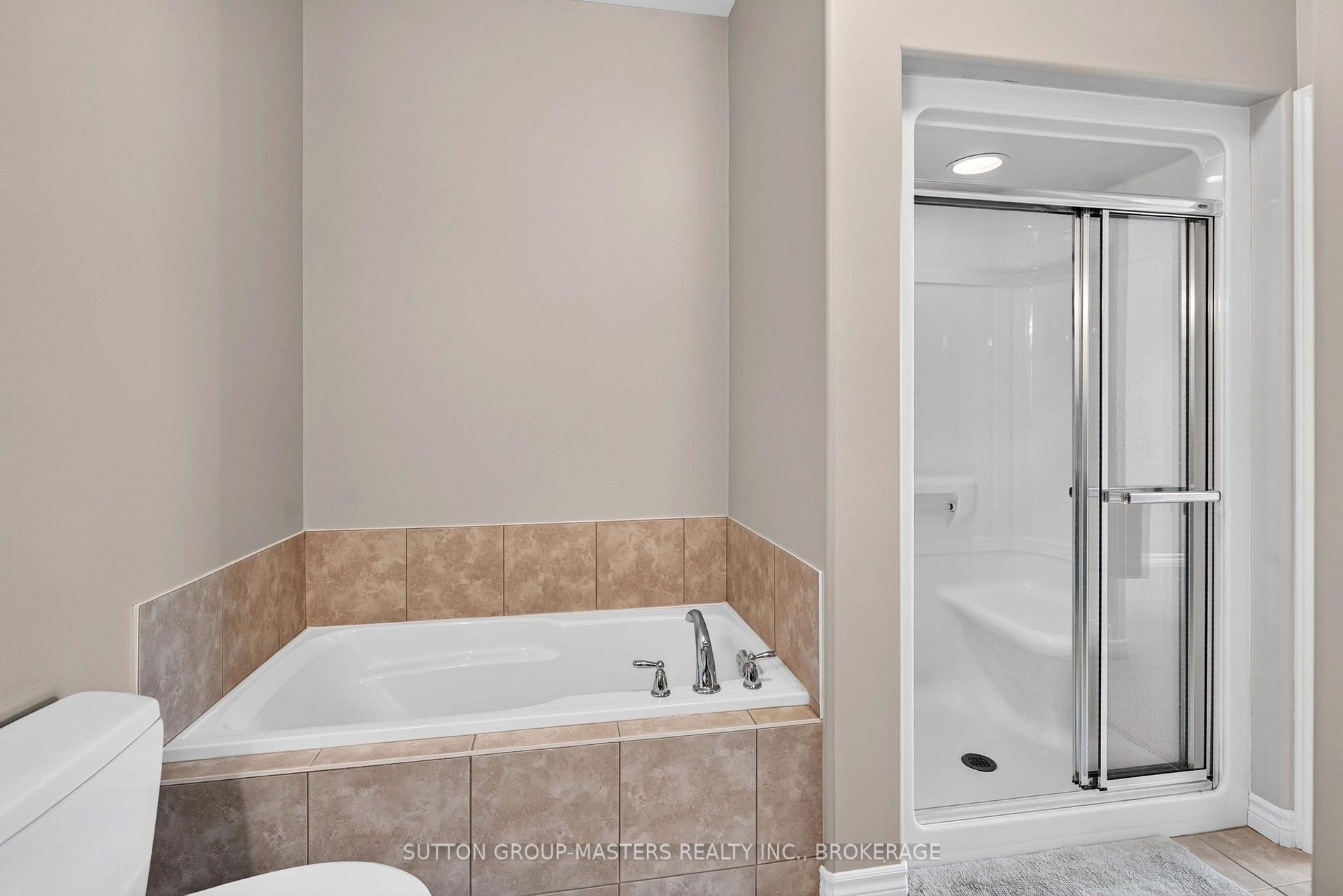 Photo 18 of 1179 Crossfield Avenue, Kingston, City Northwest — HOMEH