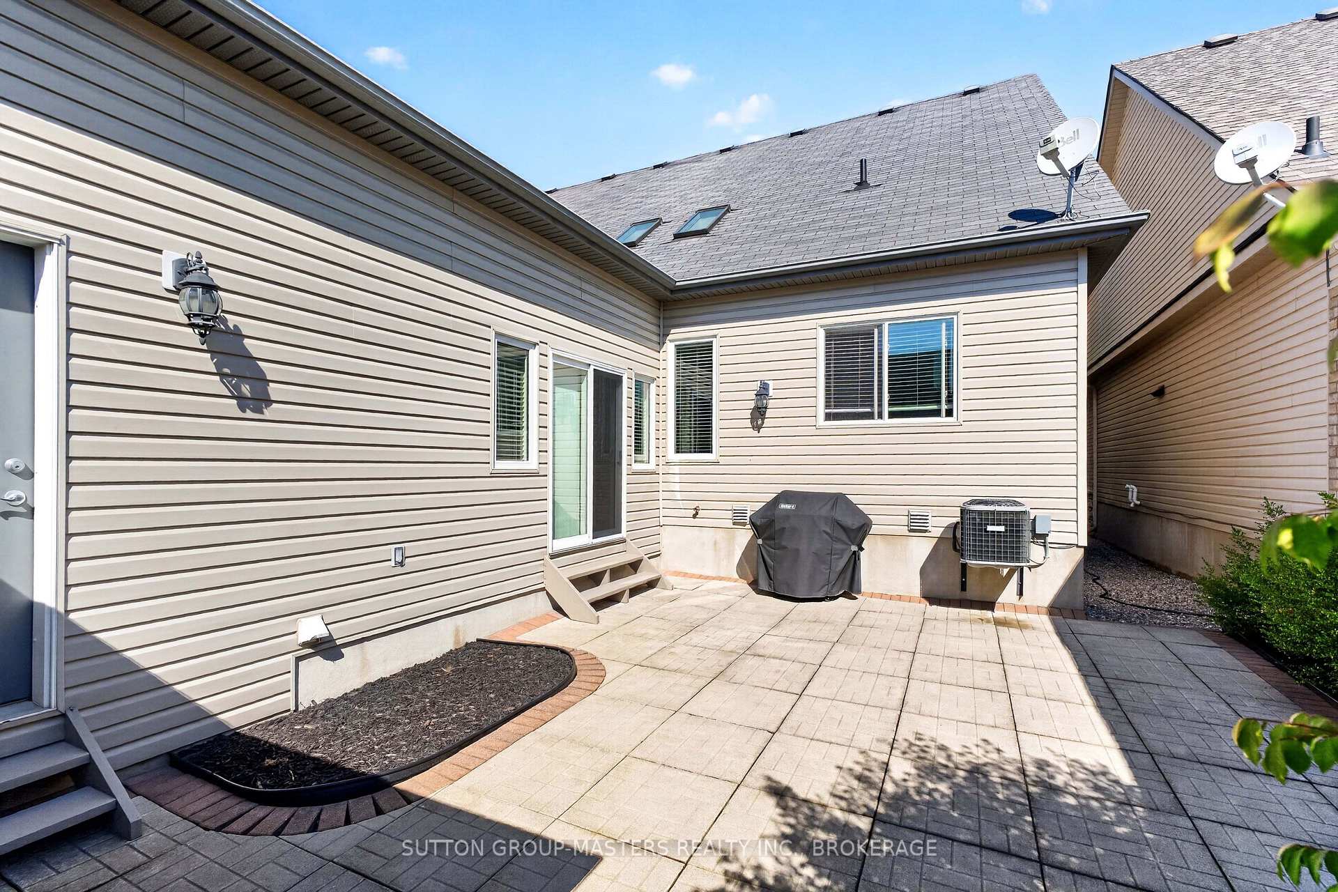 Photo 22 of 1179 Crossfield Avenue, Kingston, City Northwest — HOMEH
