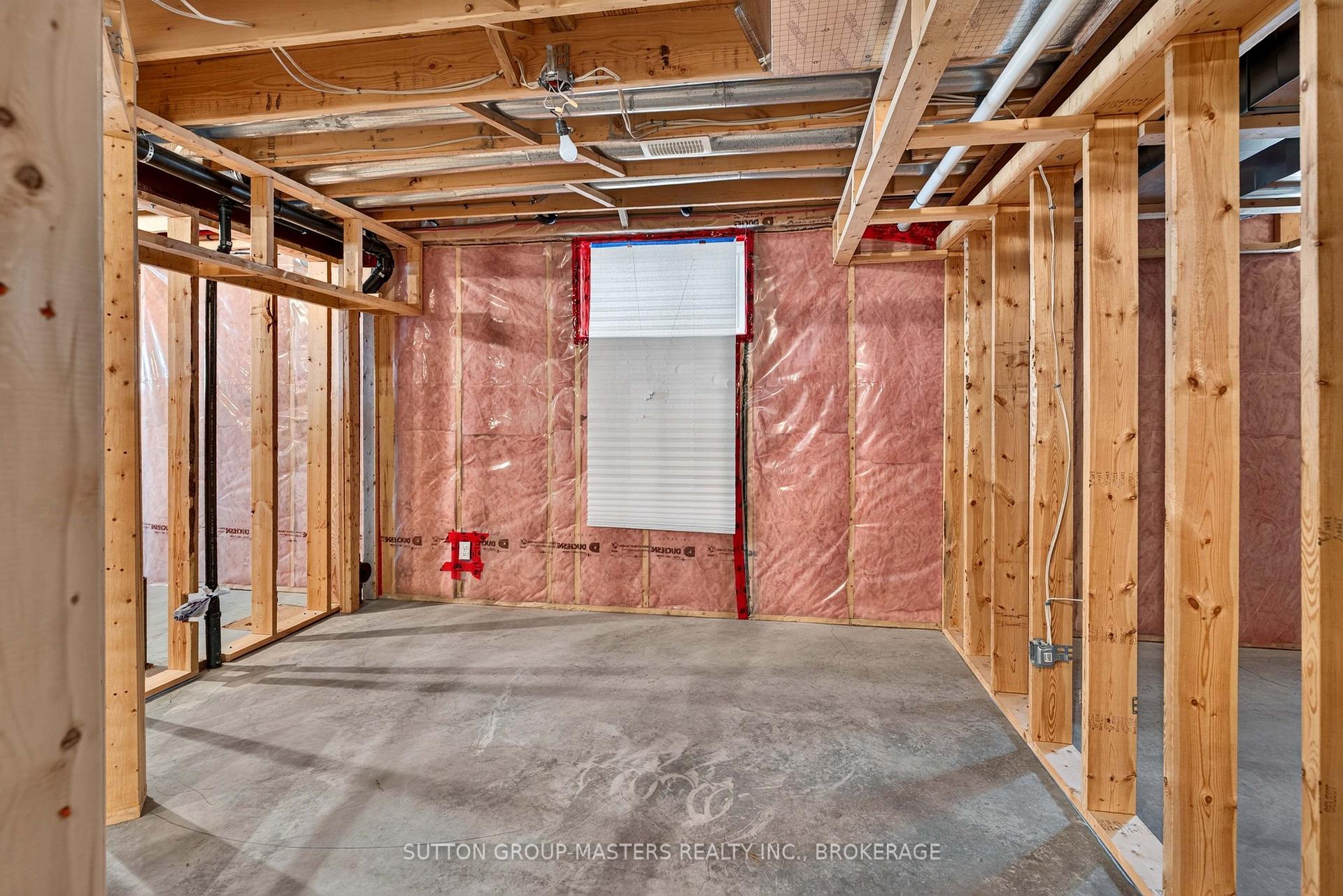Photo 27 of 1179 Crossfield Avenue, Kingston, City Northwest — HOMEH
