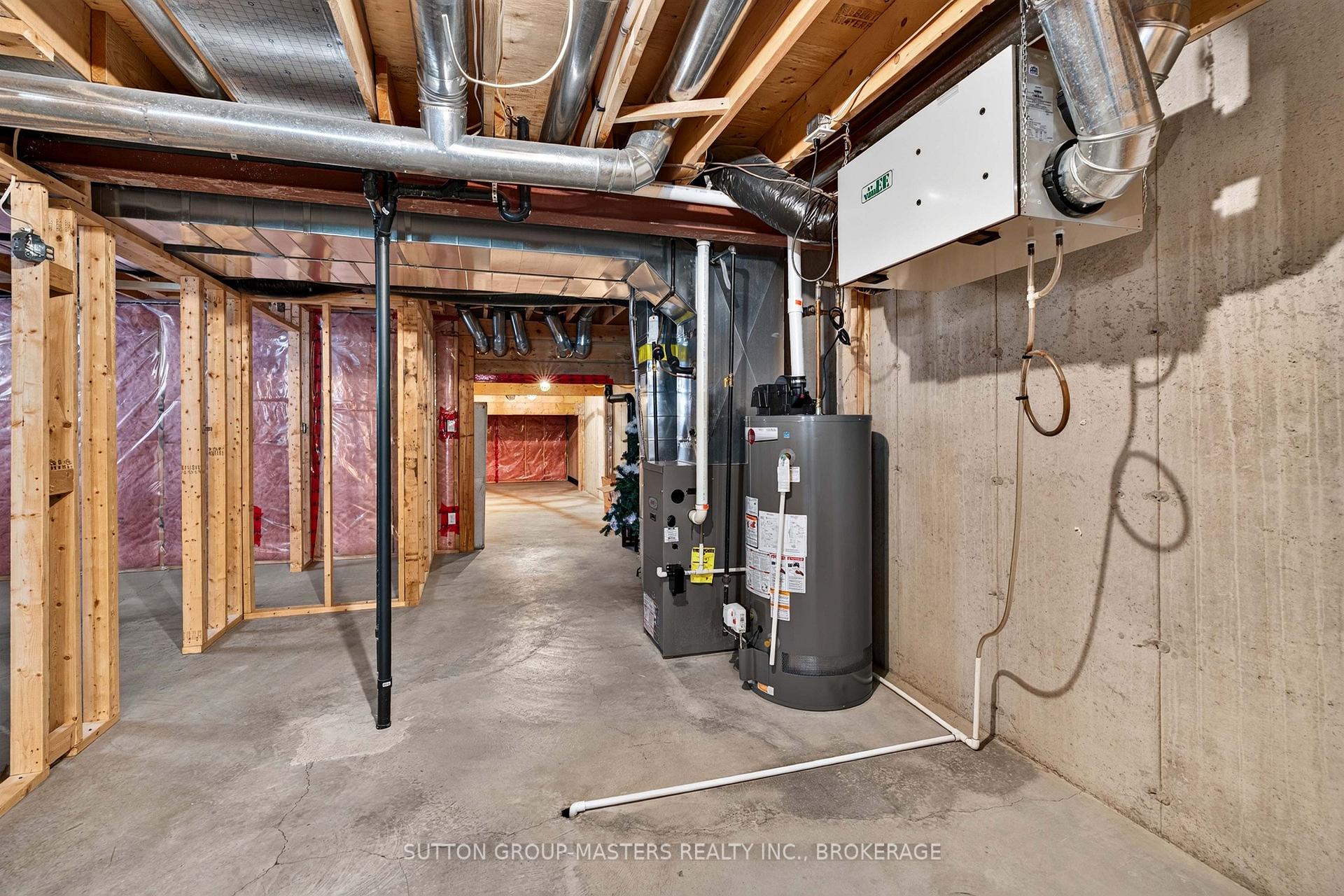 Photo 28 of 1179 Crossfield Avenue, Kingston, City Northwest — HOMEH