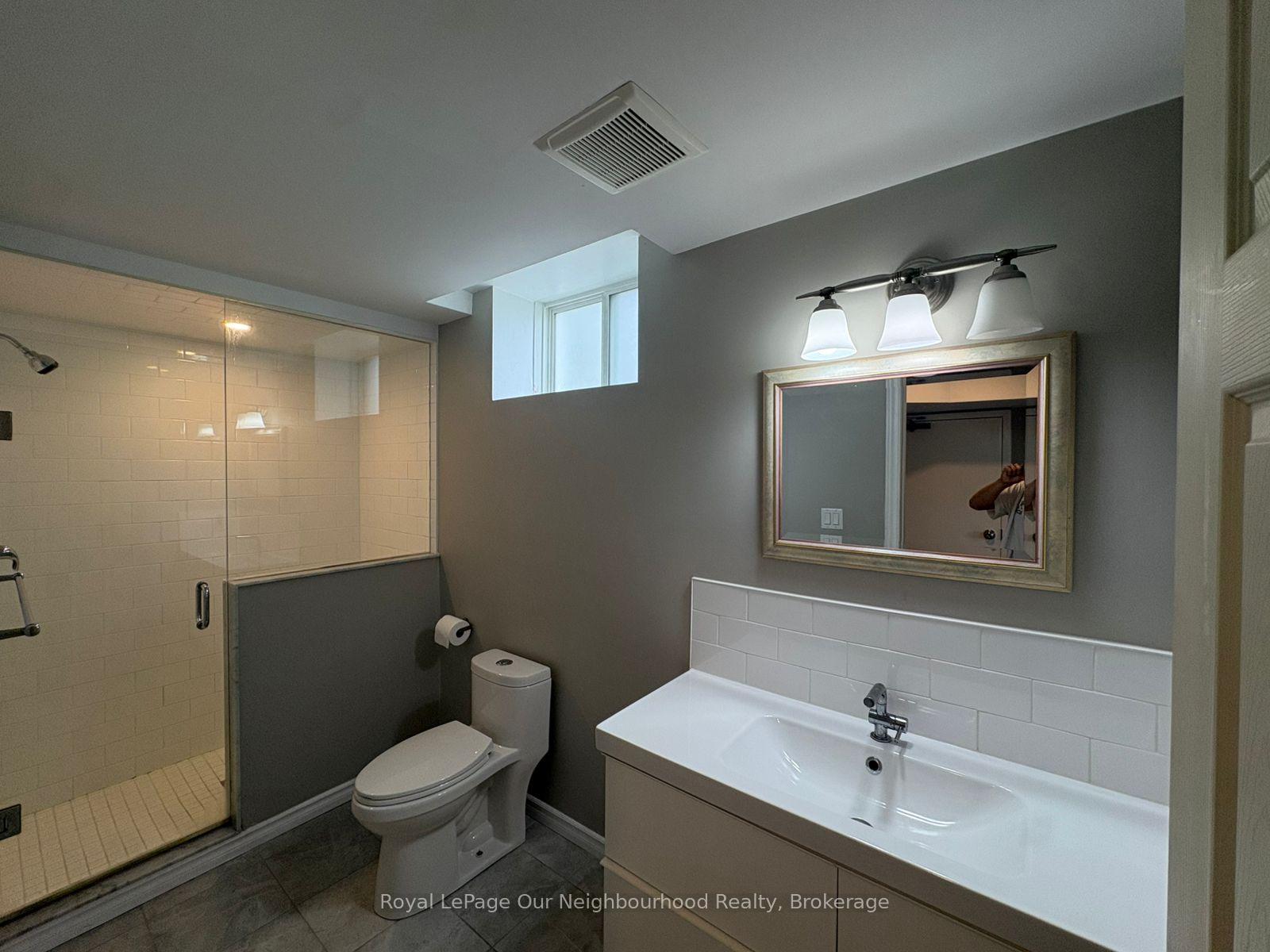 Photo 12 of 1 Richard Davies Crescent, Clarington, Bowmanville — HOMEH