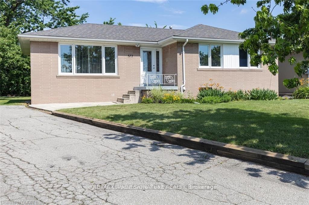 Photo of Unit (Basement), 572 Weynway Court