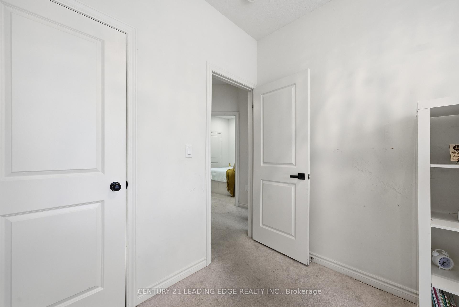 Photo 23 of 12 Coppini Lane, Ajax, South East — HOMEH