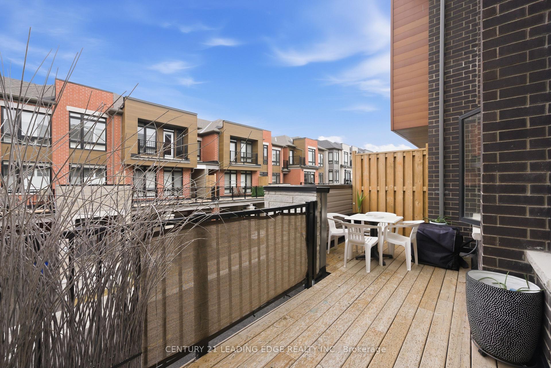 Photo 27 of 12 Coppini Lane, Ajax, South East — HOMEH