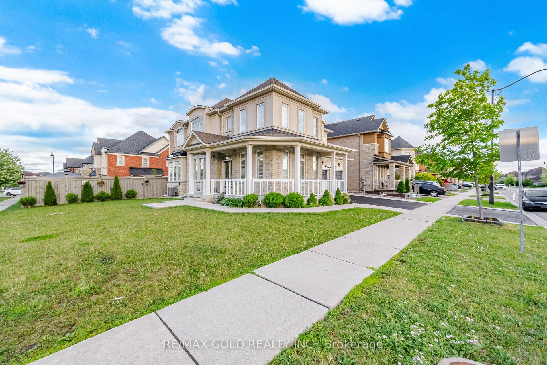 Photo 3 of 49 Squire Ellis Drive, Brampton, Toronto Gore Rural Estate — HOMEH