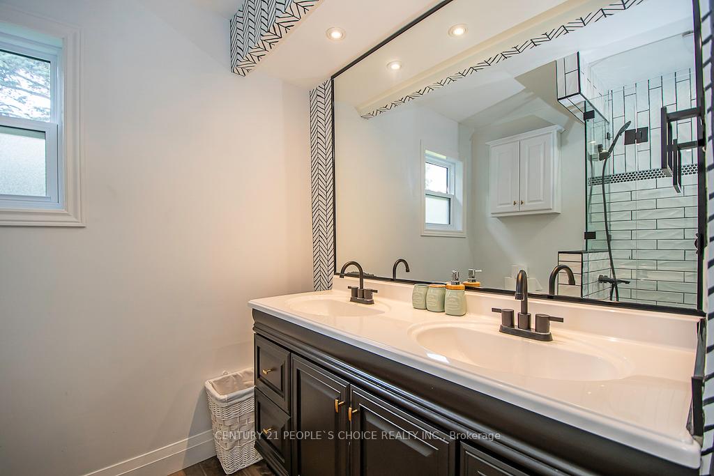Photo 24 of 3 Lakeshore Boulevard, Selwyn — HOMEH