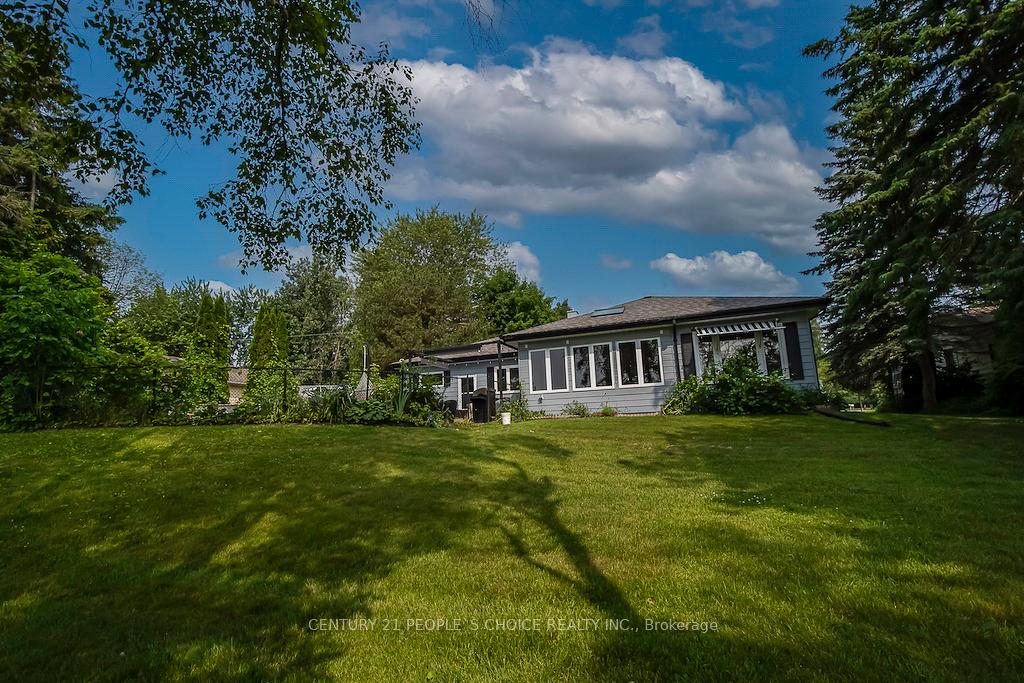Photo 35 of 3 Lakeshore Boulevard, Selwyn — HOMEH