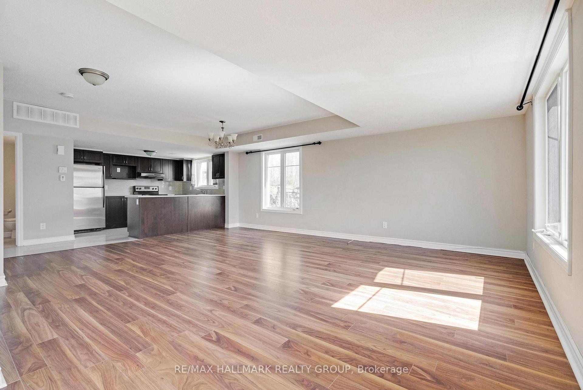 Photo 7 of 255B Titanium Private, Ottawa, Convent Glen North — HOMEH