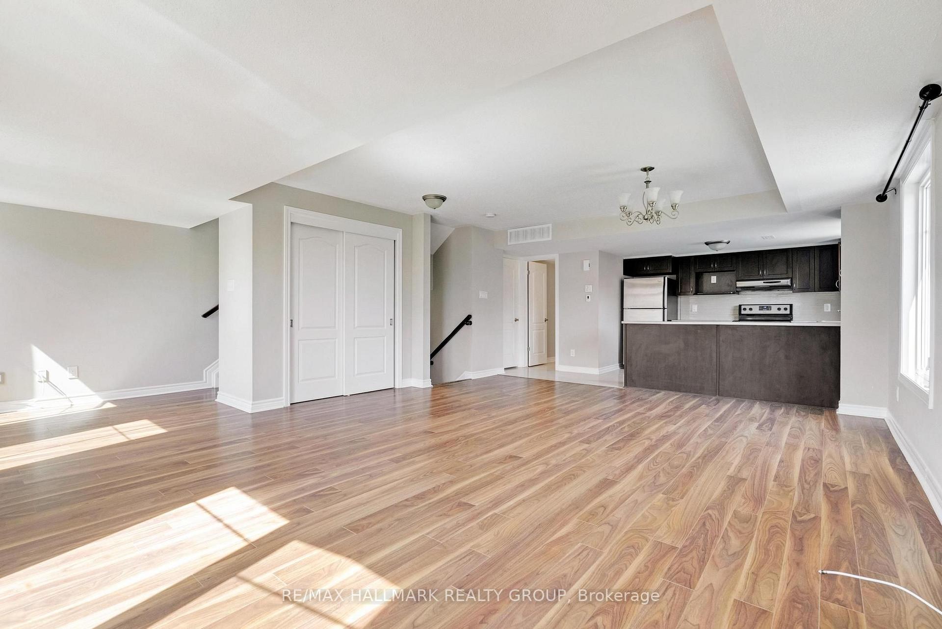 Photo 8 of 255B Titanium Private, Ottawa, Convent Glen North — HOMEH