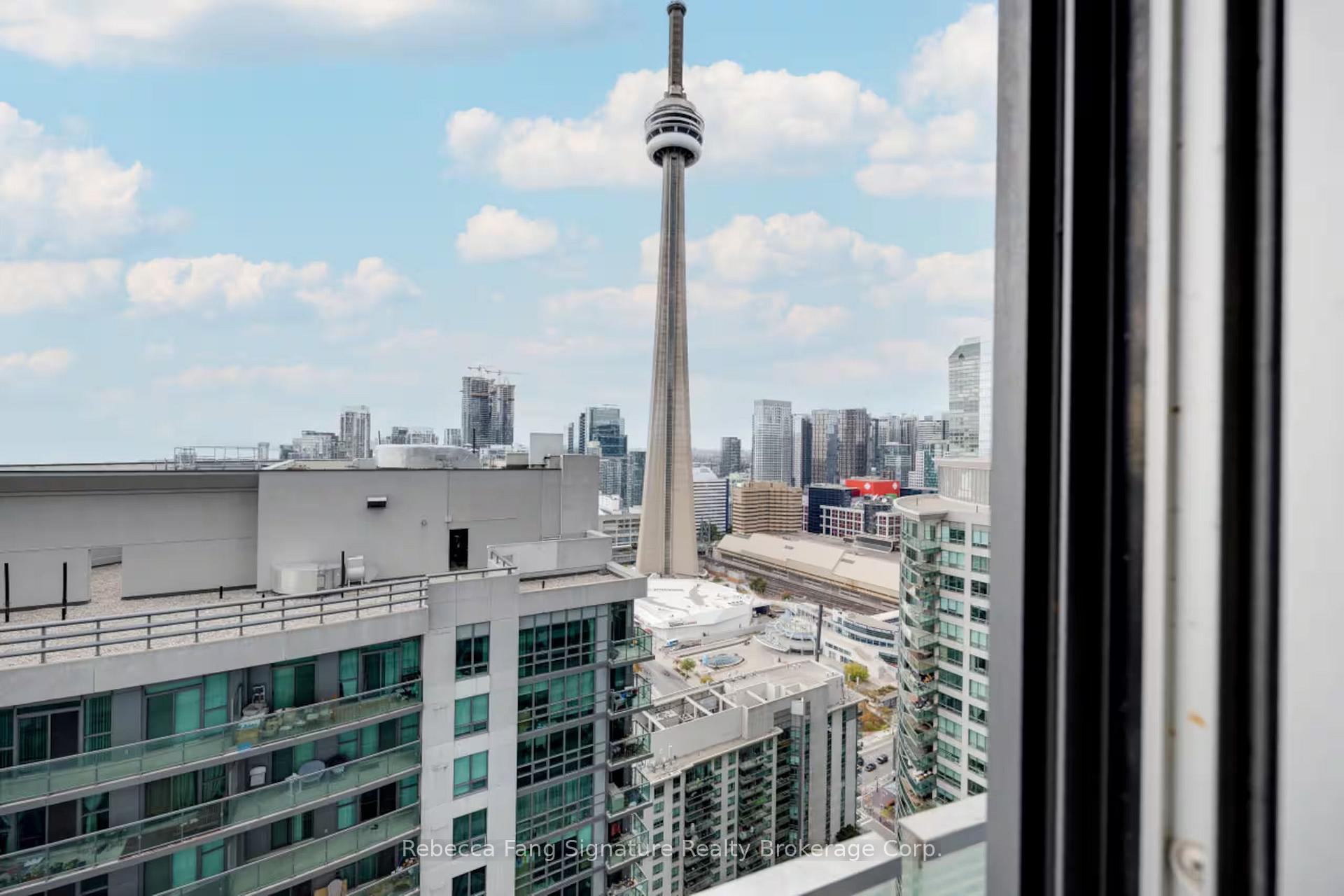 Photo 3 of Unit 3206, 12 York Street, Toronto, Waterfront Communities — HOMEH