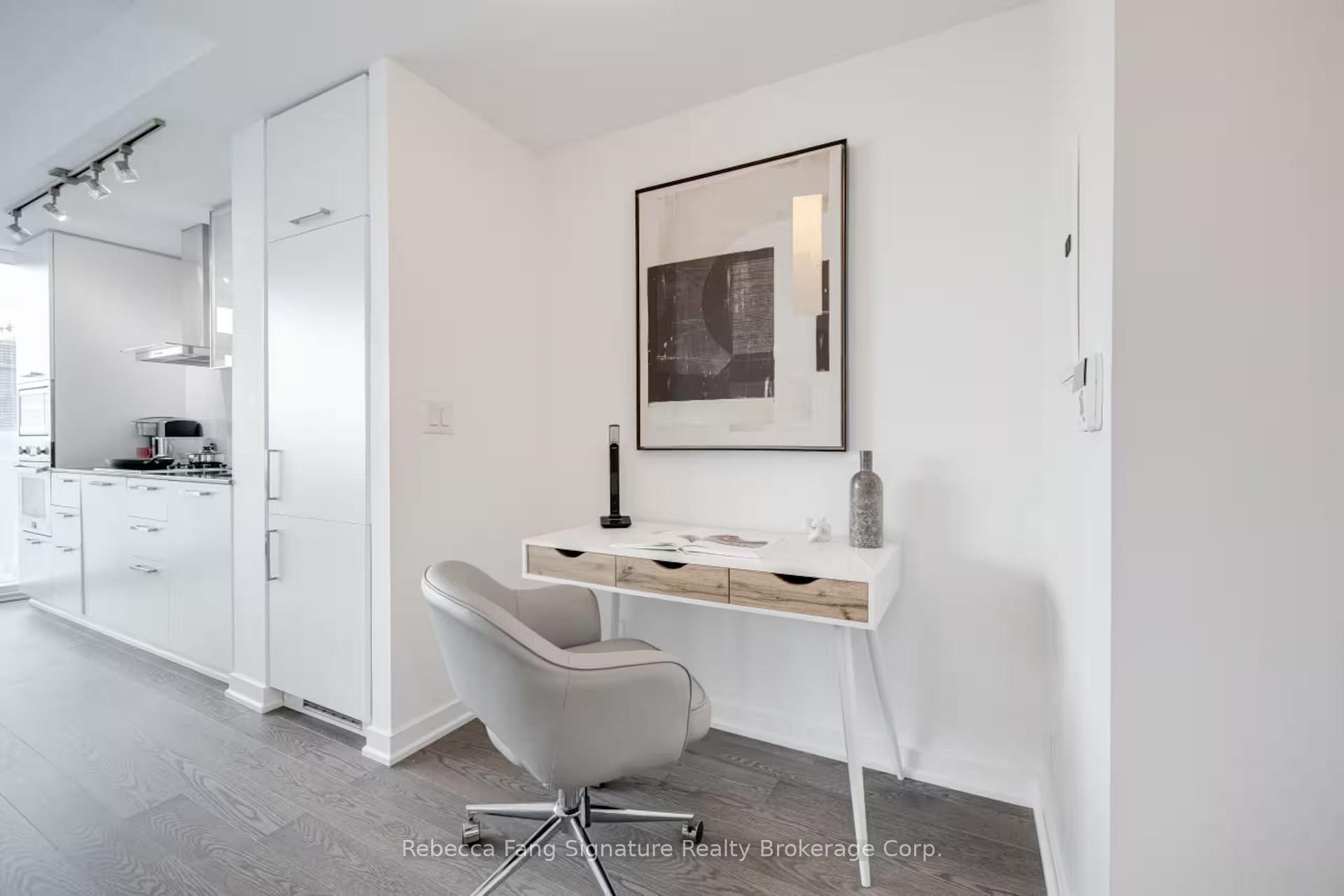 Photo 25 of Unit 3206, 12 York Street, Toronto, Waterfront Communities — HOMEH