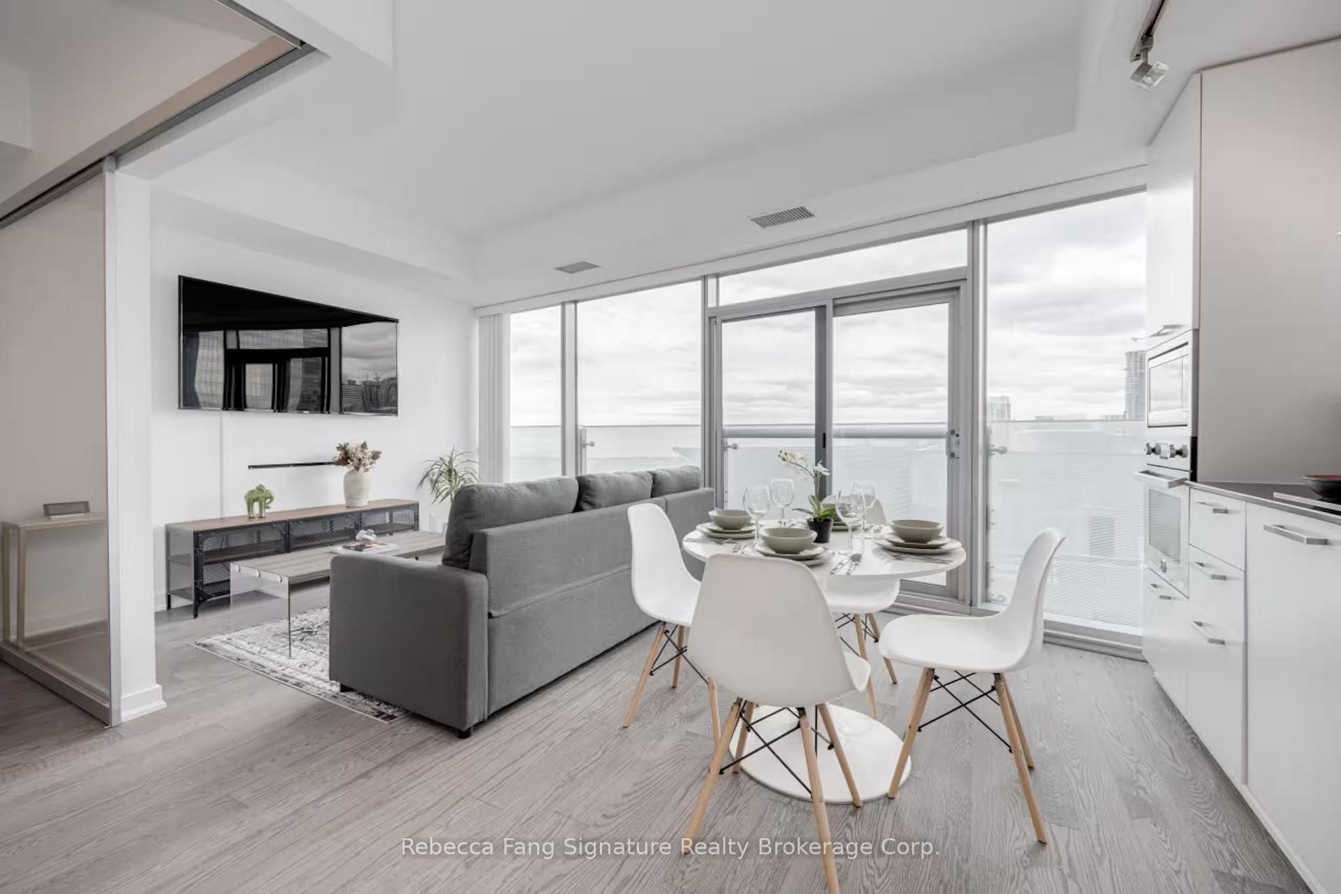 Photo 29 of Unit 3206, 12 York Street, Toronto, Waterfront Communities — HOMEH