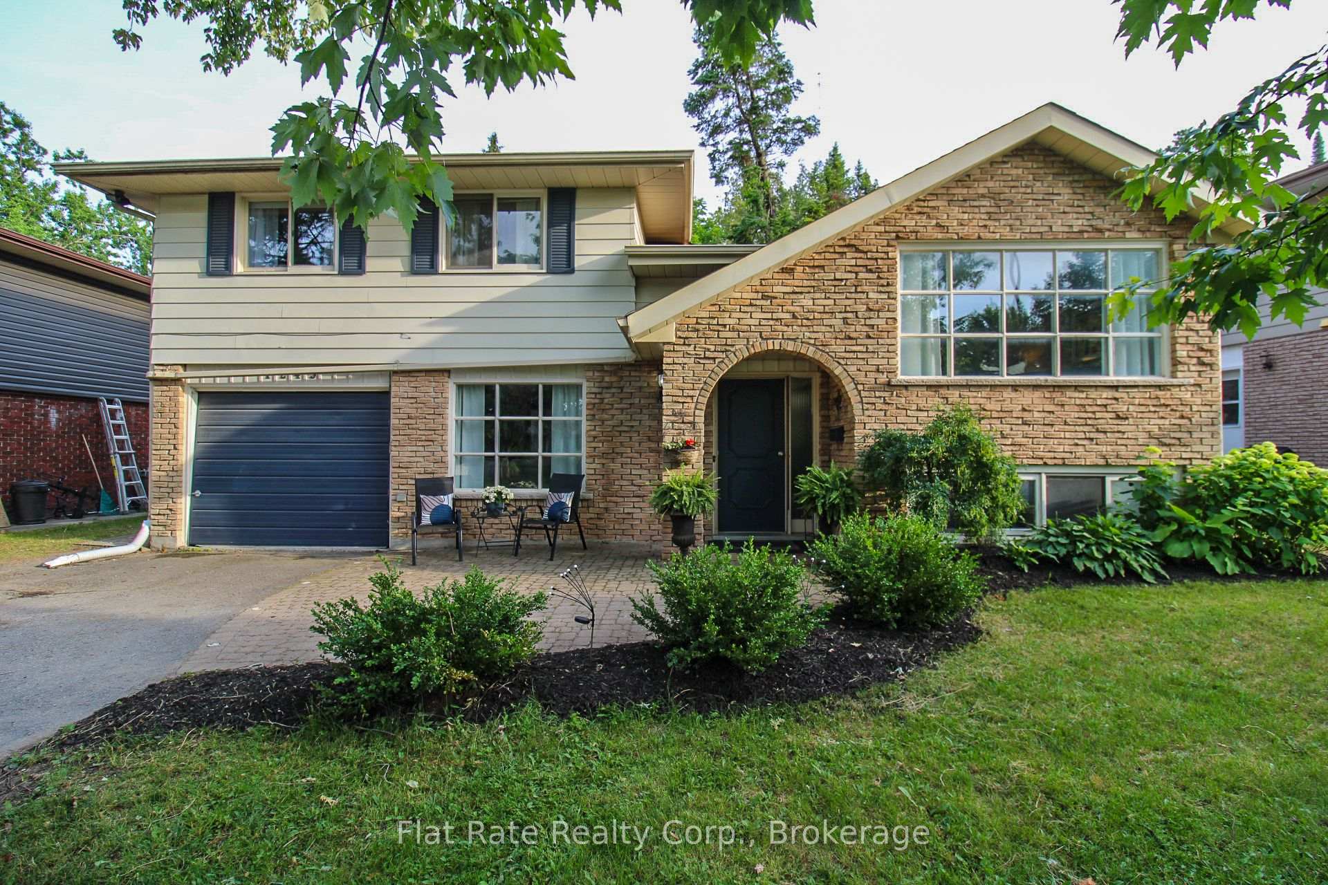 Photo of 1243 Bridle Drive