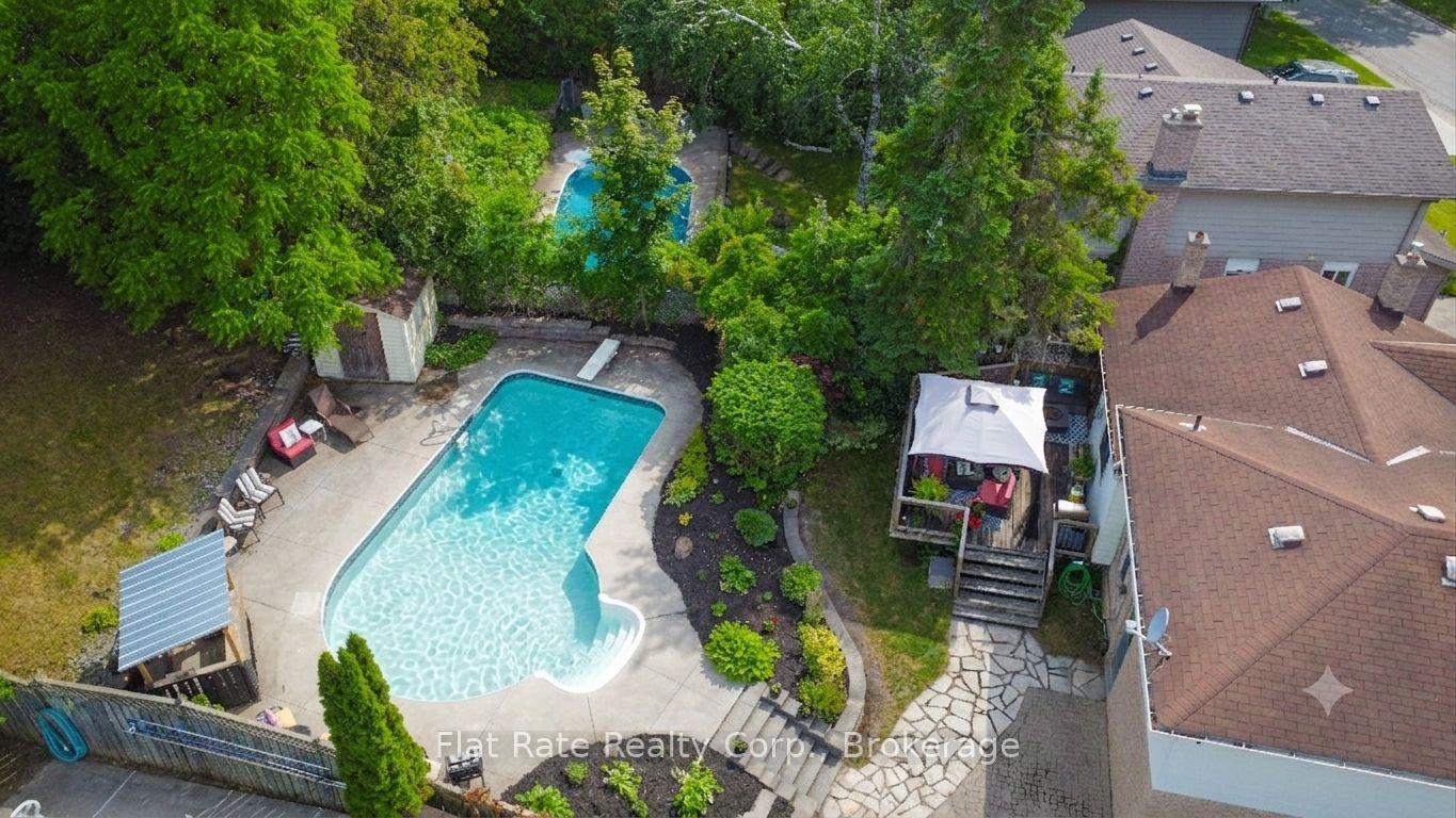 Photo 5 of 1243 Bridle Drive, Peterborough, Monaghan Ward 2 — HOMEH