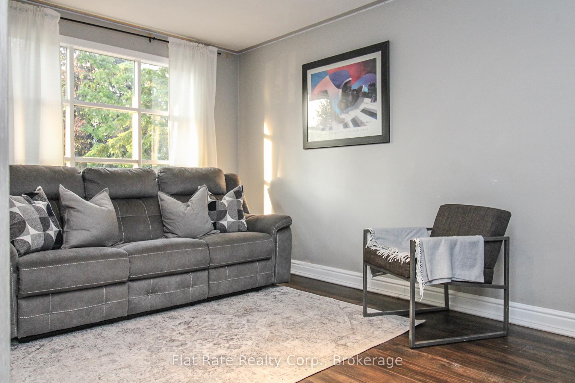 Photo 16 of 1243 Bridle Drive, Peterborough, Monaghan Ward 2 — HOMEH