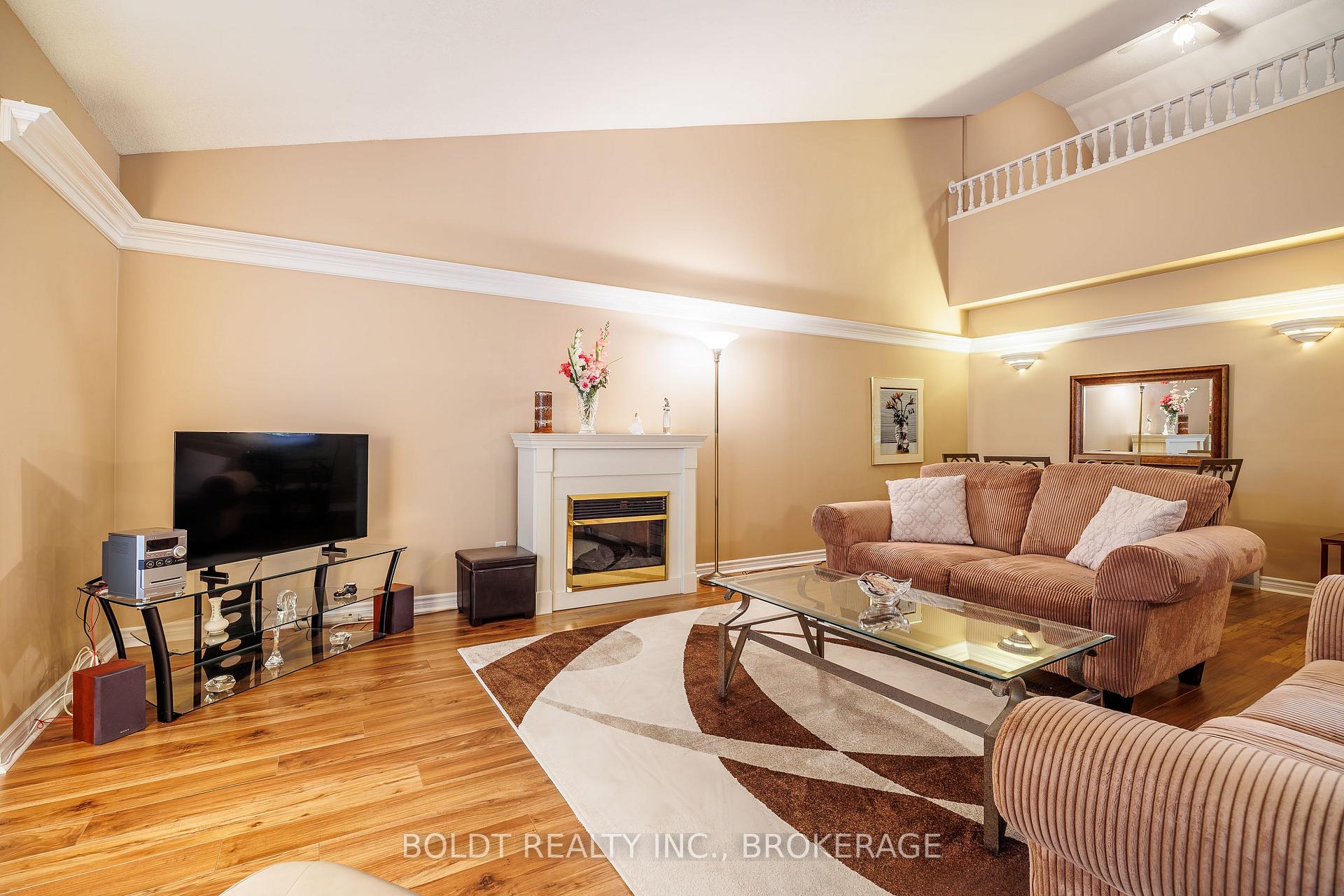Photo 3 of Unit 10, 7370 Monastery Drive, Niagara Falls, Mt. Carmel — HOMEH