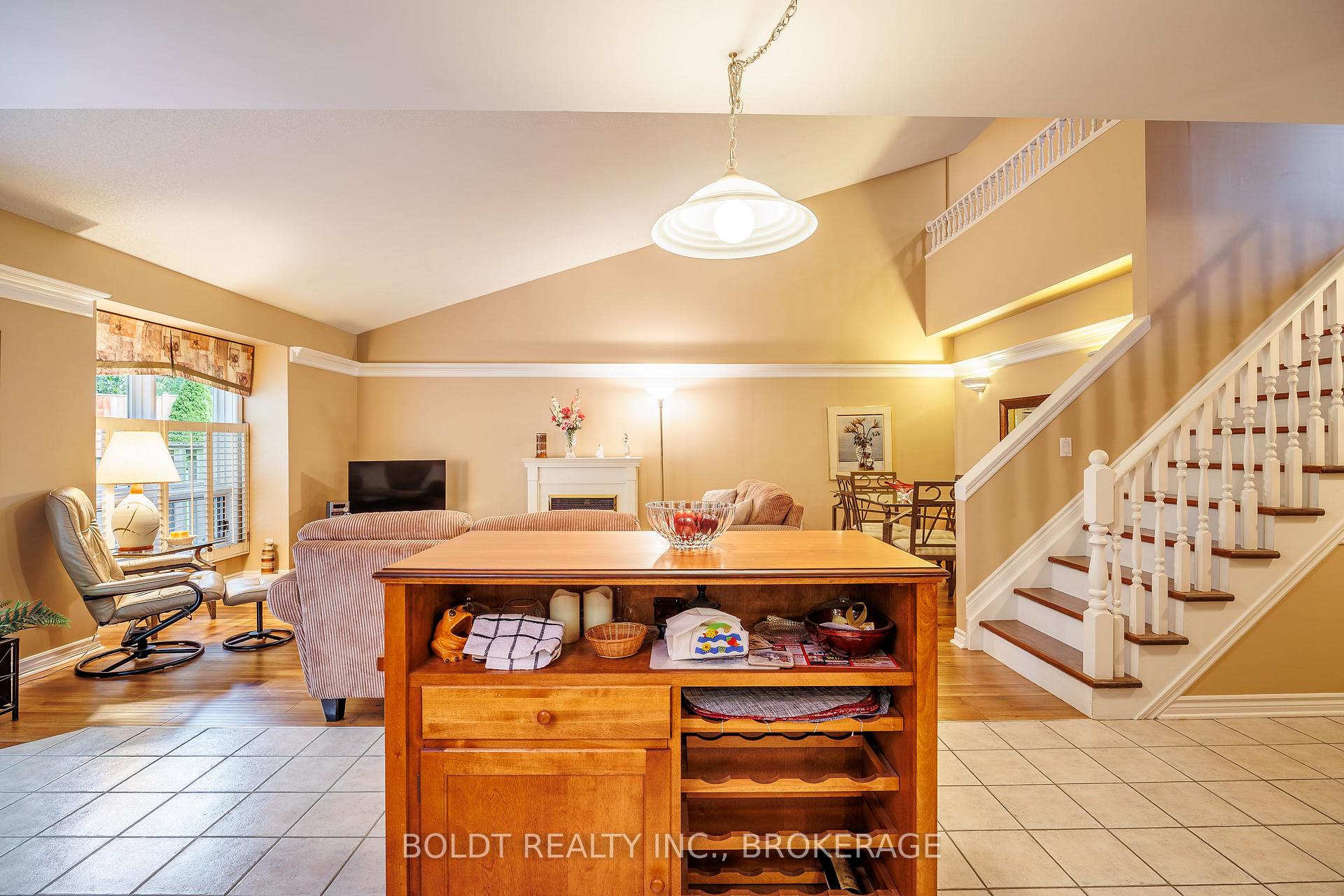 Photo 9 of Unit 10, 7370 Monastery Drive, Niagara Falls, Mt. Carmel — HOMEH