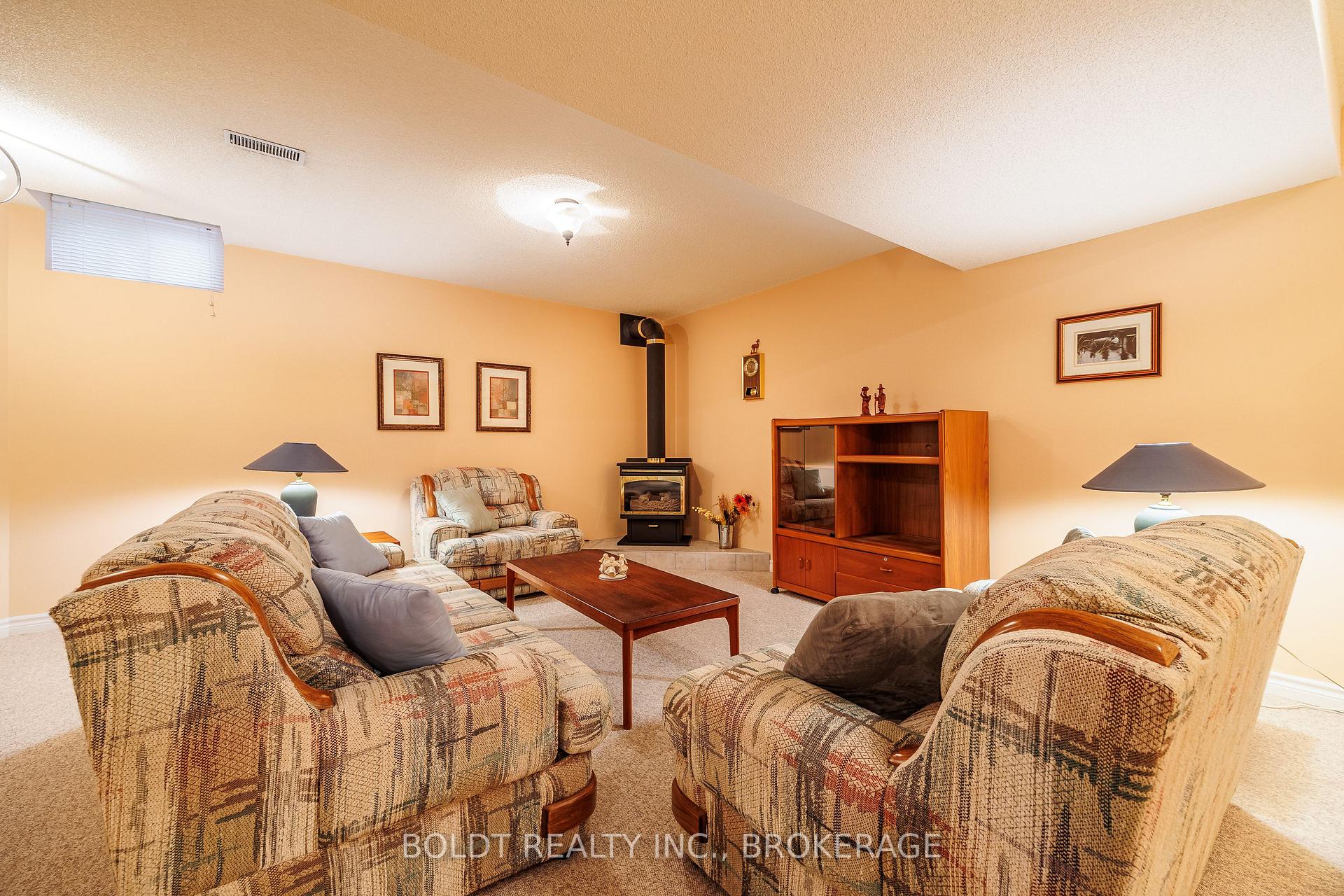 Photo 18 of Unit 10, 7370 Monastery Drive, Niagara Falls, Mt. Carmel — HOMEH