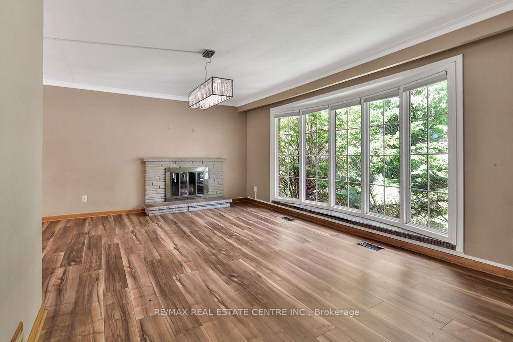 Photo 6 of 1366 Aldo Drive, Mississauga, Lorne Park — HOMEH