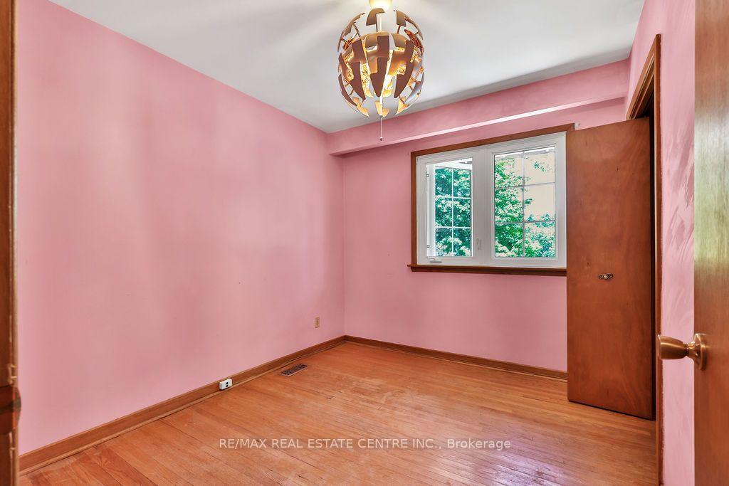 Photo 29 of 1366 Aldo Drive, Mississauga, Lorne Park — HOMEH