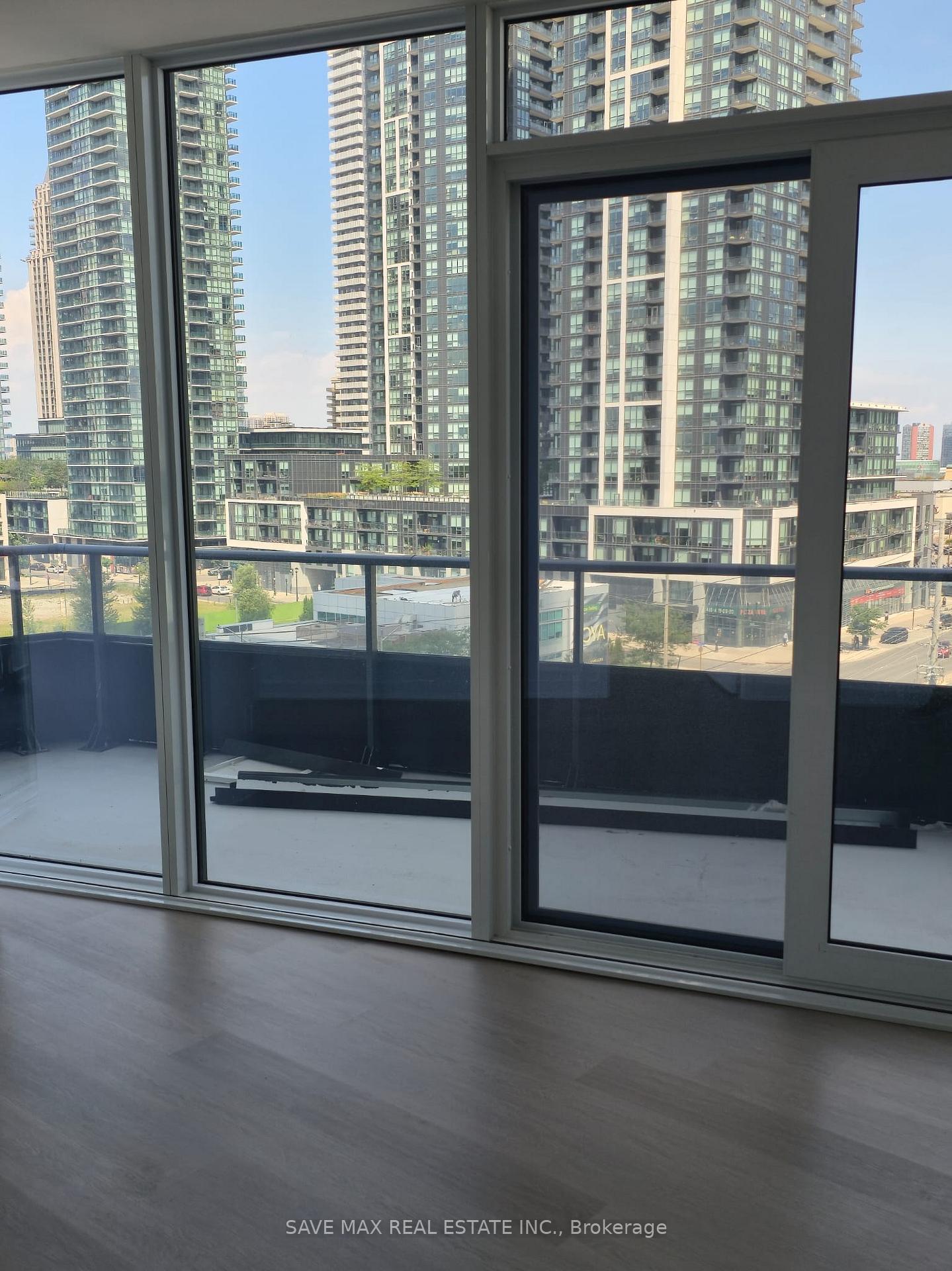 Photo 11 of Unit 609, 448 Burnhamthorpe Road W, Mississauga, City Centre — HOMEH