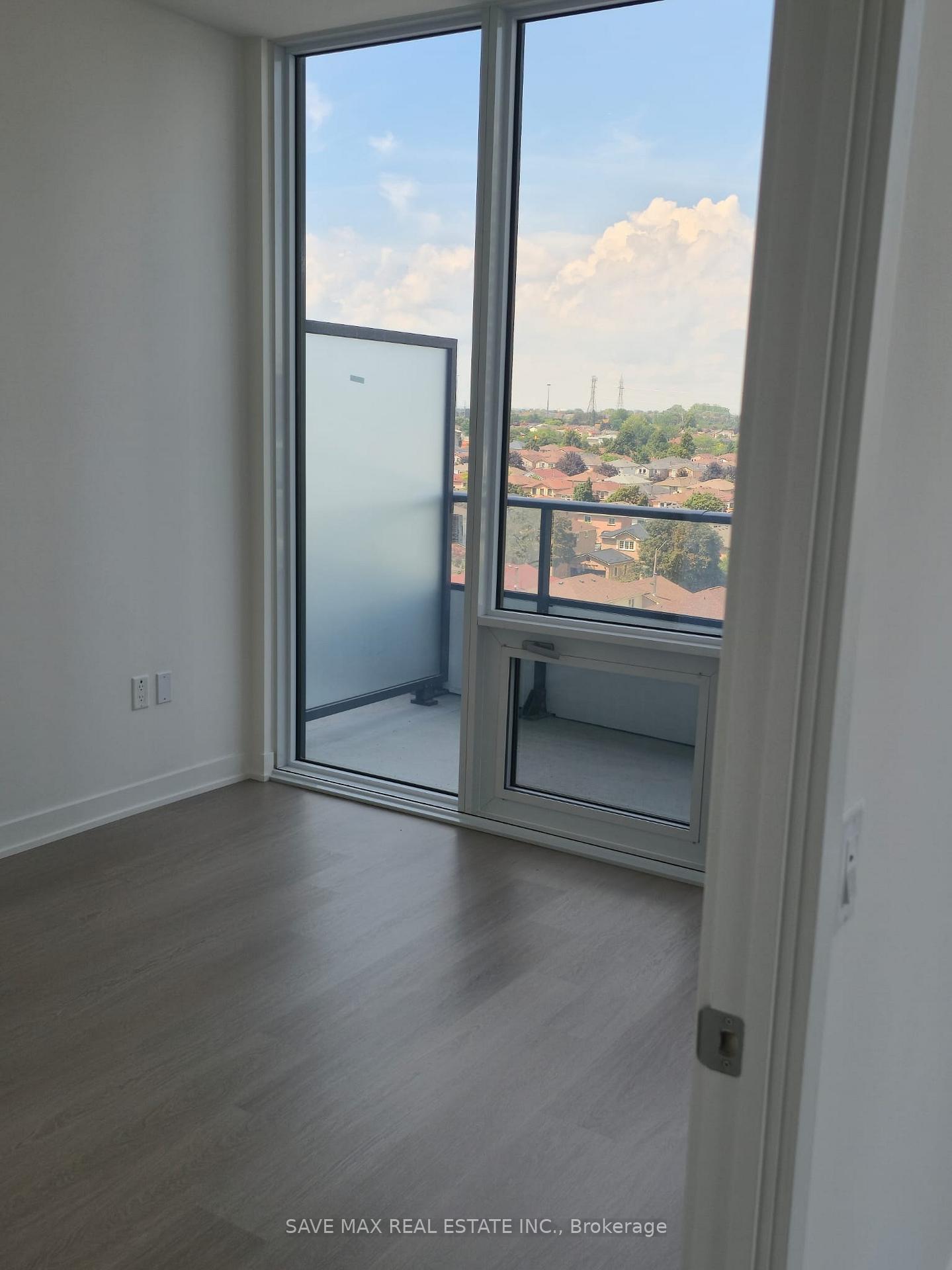 Photo 12 of Unit 609, 448 Burnhamthorpe Road W, Mississauga, City Centre — HOMEH