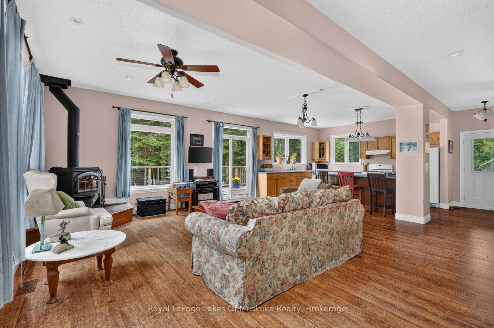 Photo 10 of Unit 16, 49 Wolf Trail, Perry — HOMEH