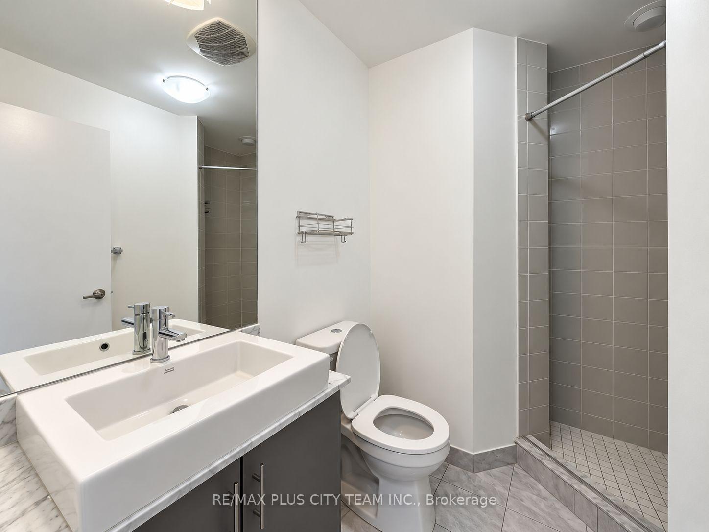 Photo 13 of Unit 2605, 65 Bremner Boulevard, Toronto, Waterfront Communities — HOMEH