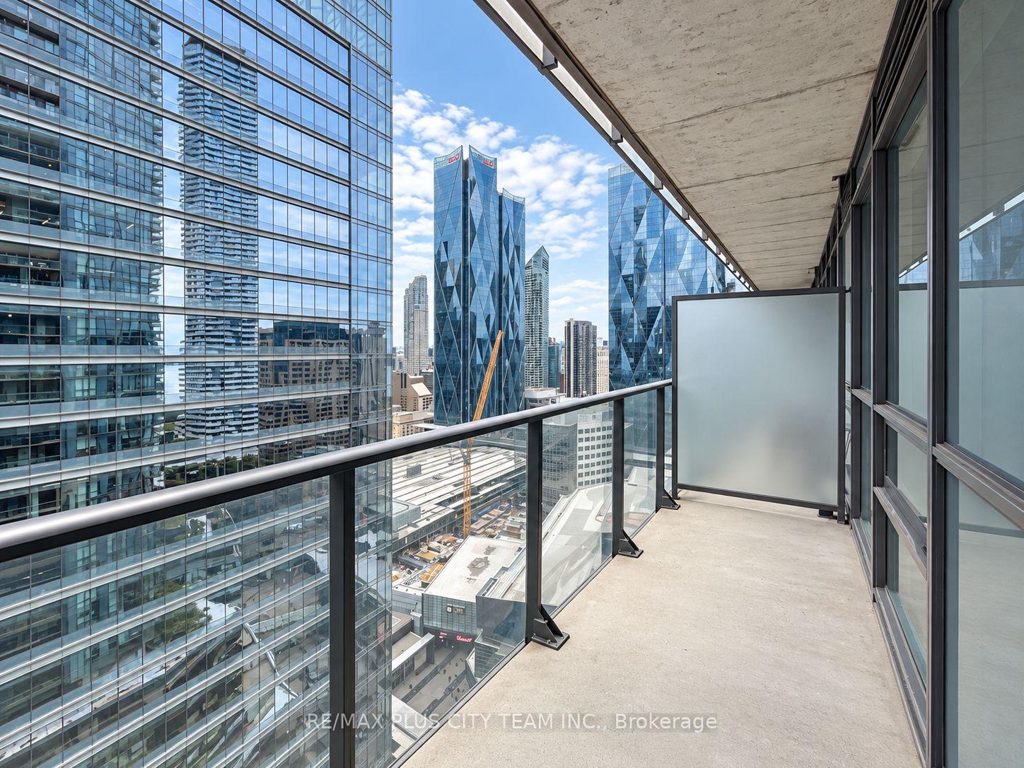 Photo 16 of Unit 2605, 65 Bremner Boulevard, Toronto, Waterfront Communities — HOMEH