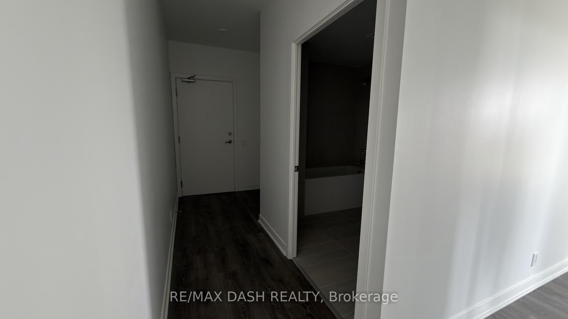 Photo 25 of Unit 507, 10 Flavelle Trail, Vaughan, Steeles West Industrial — HOMEH