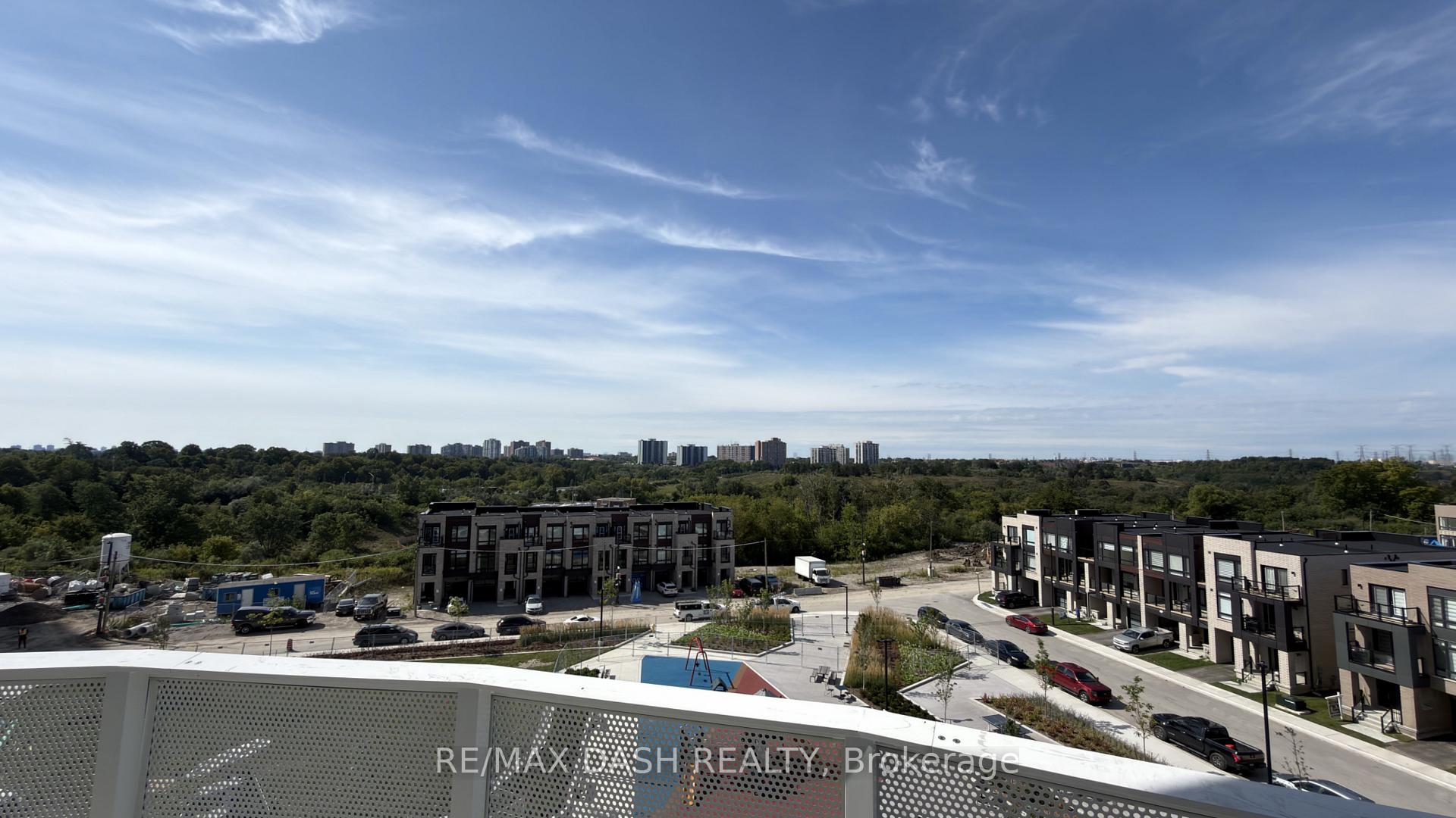 Photo 27 of Unit 507, 10 Flavelle Trail, Vaughan, Steeles West Industrial — HOMEH