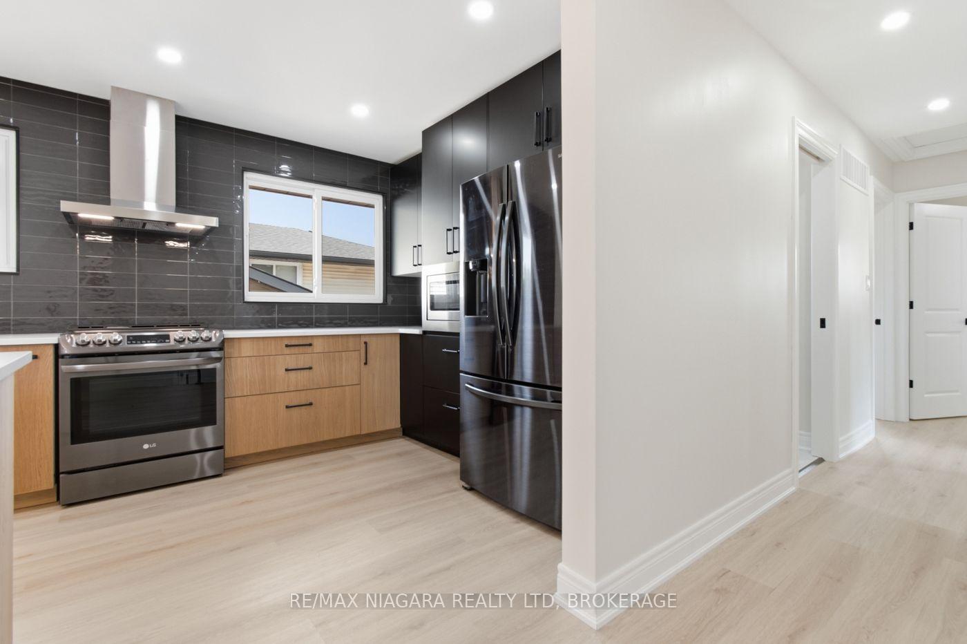 Photo 16 of 48 Endicott Terrace, Welland, Prince Charles — HOMEH