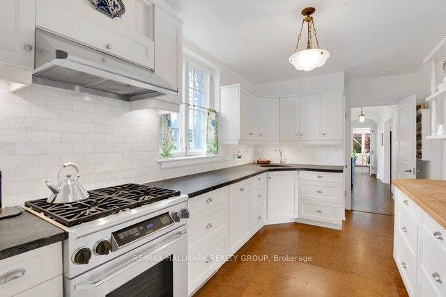 Photo 4 of 550 Piccadilly Avenue, Ottawa, Ottawa West — HOMEH