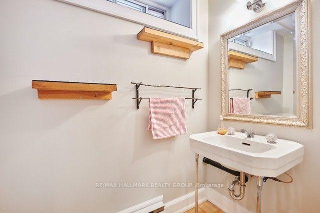 Photo 15 of 550 Piccadilly Avenue, Ottawa, Ottawa West — HOMEH