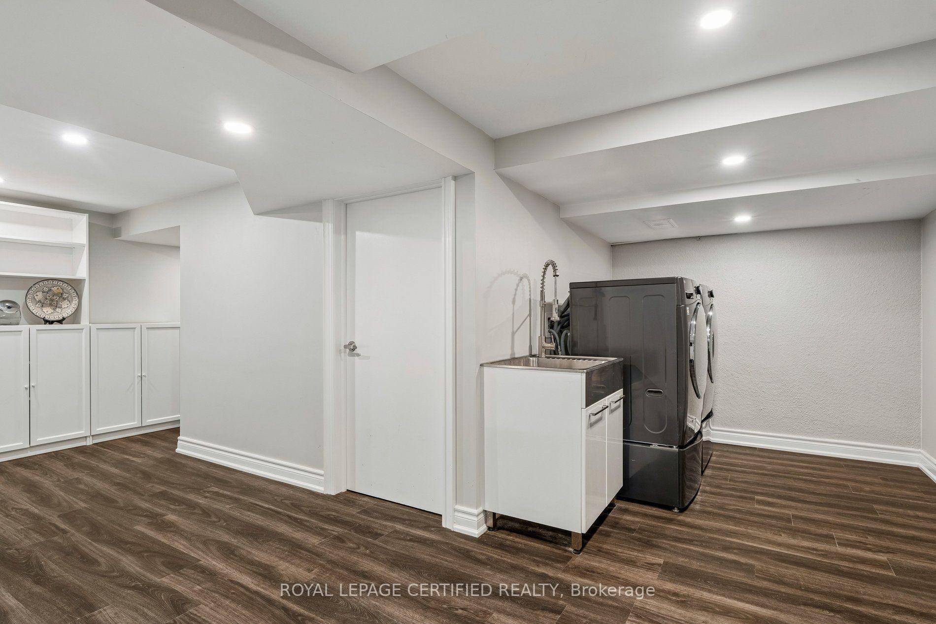 Photo 28 of 462 The Kingsway, Etobicoke, Princess-Rosethorn — HOMEH