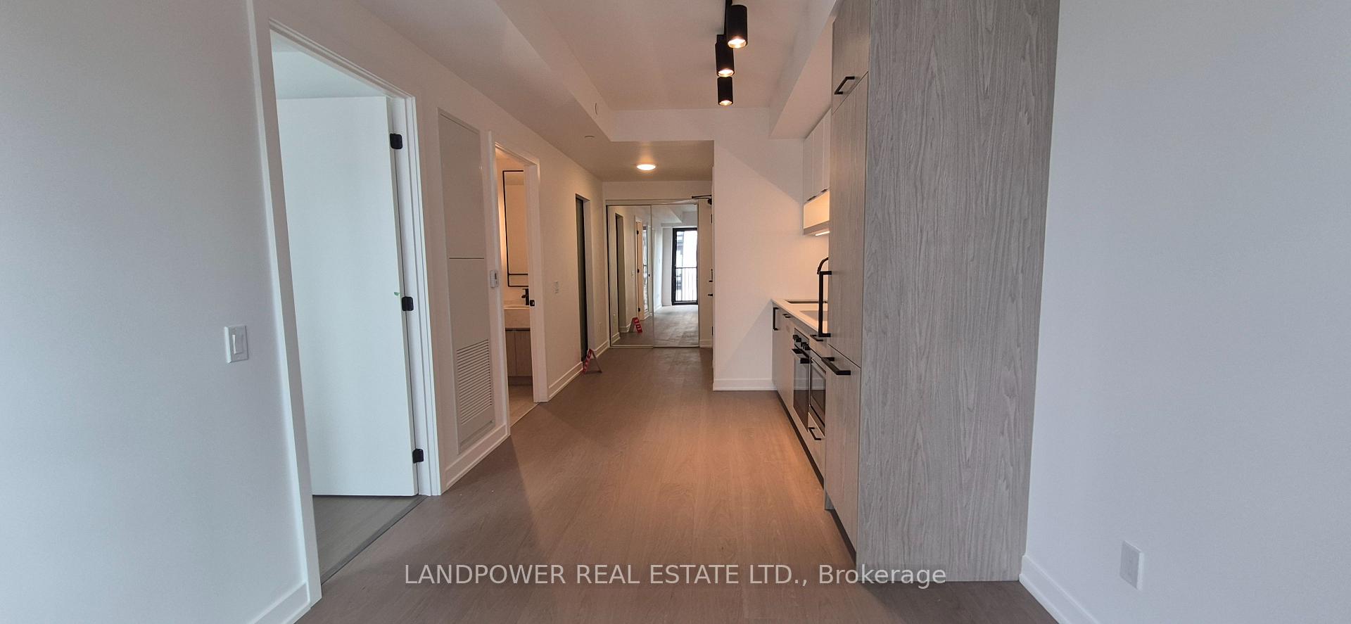 Photo 12 of Unit 1919, 89 Montclair Avenue, Toronto, Forest Hill South — HOMEH