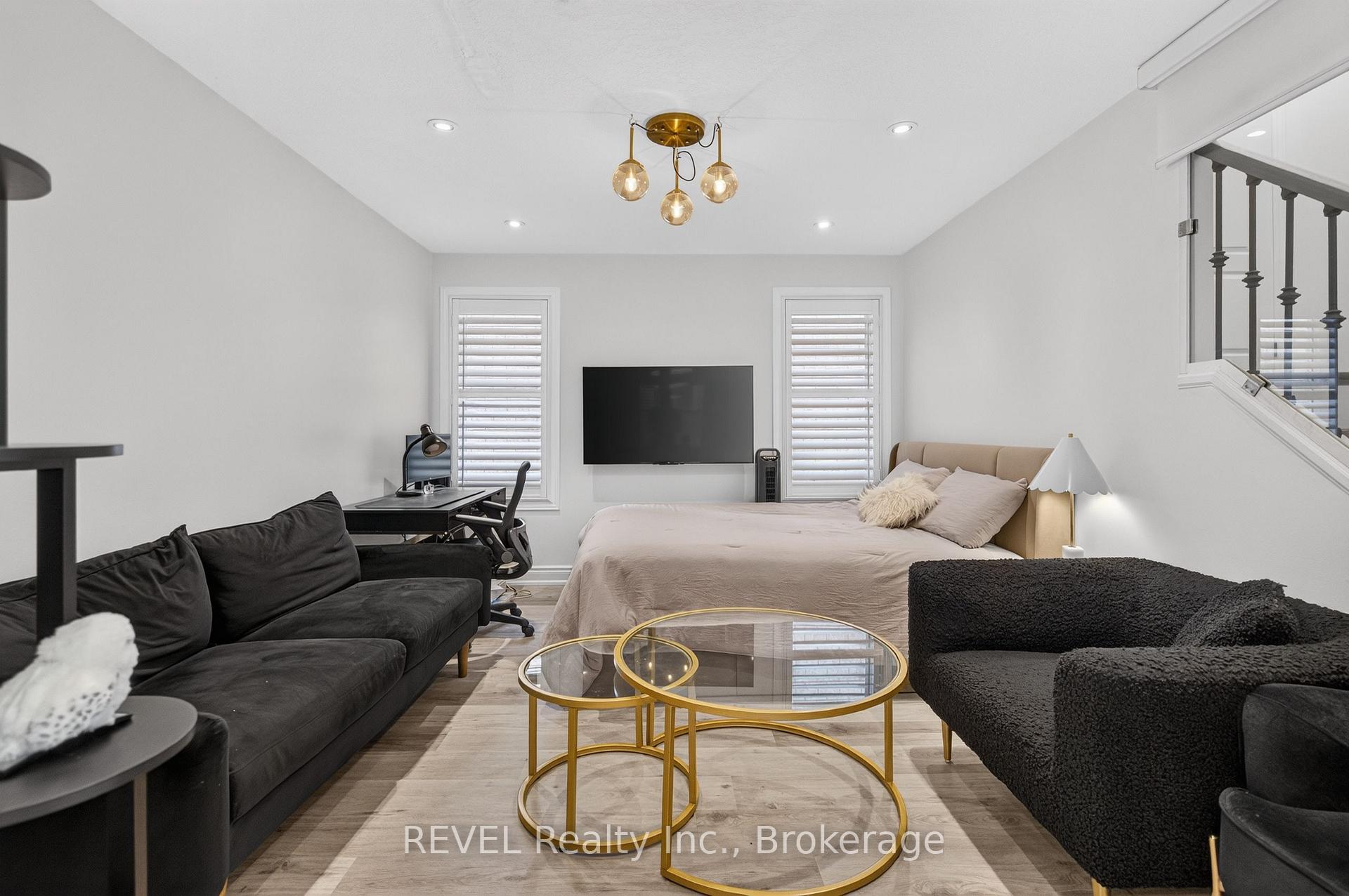 Photo 11 of 282 Webster Road, Hamilton, Gershome — HOMEH