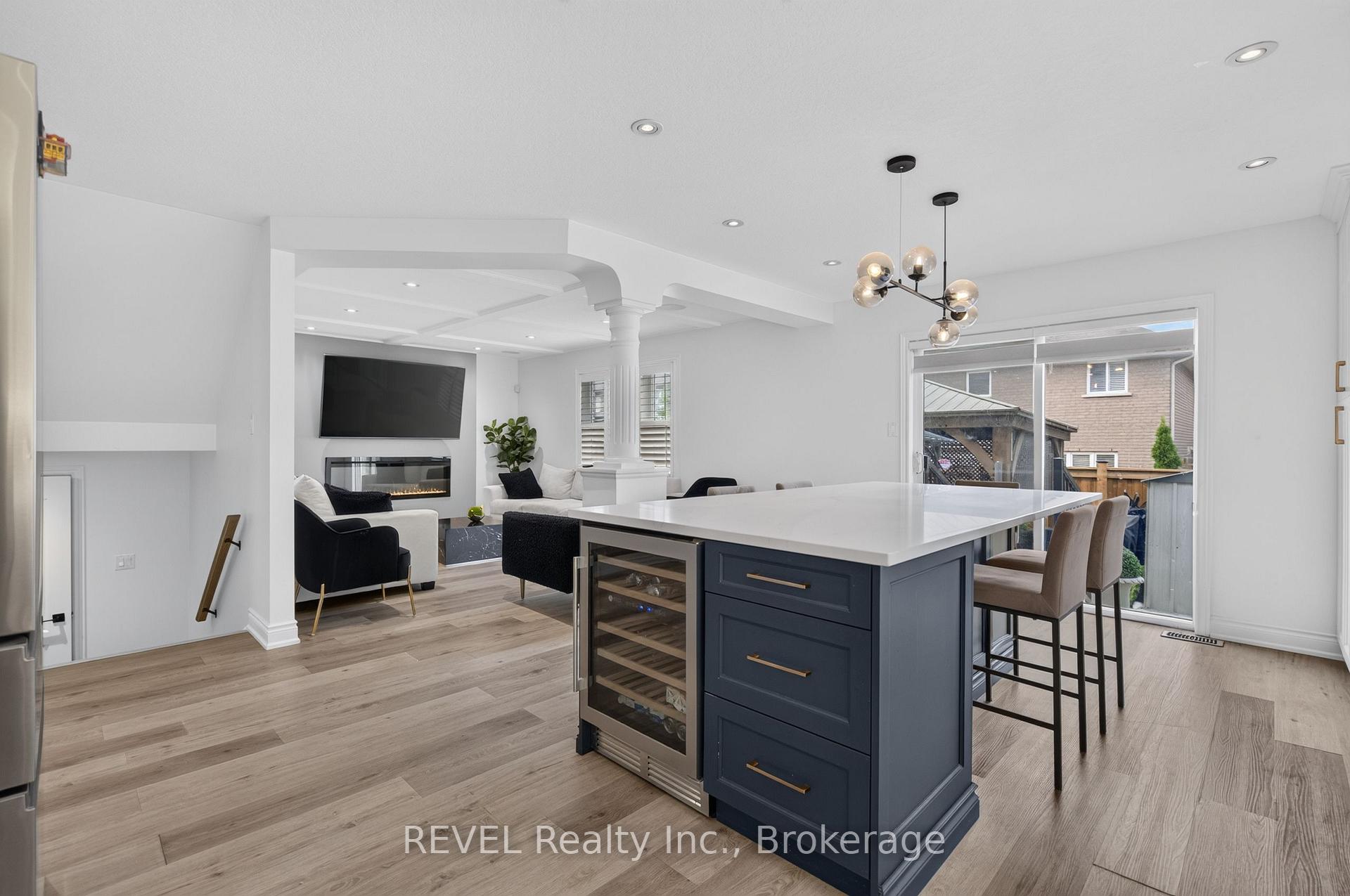 Photo 15 of 282 Webster Road, Hamilton, Gershome — HOMEH